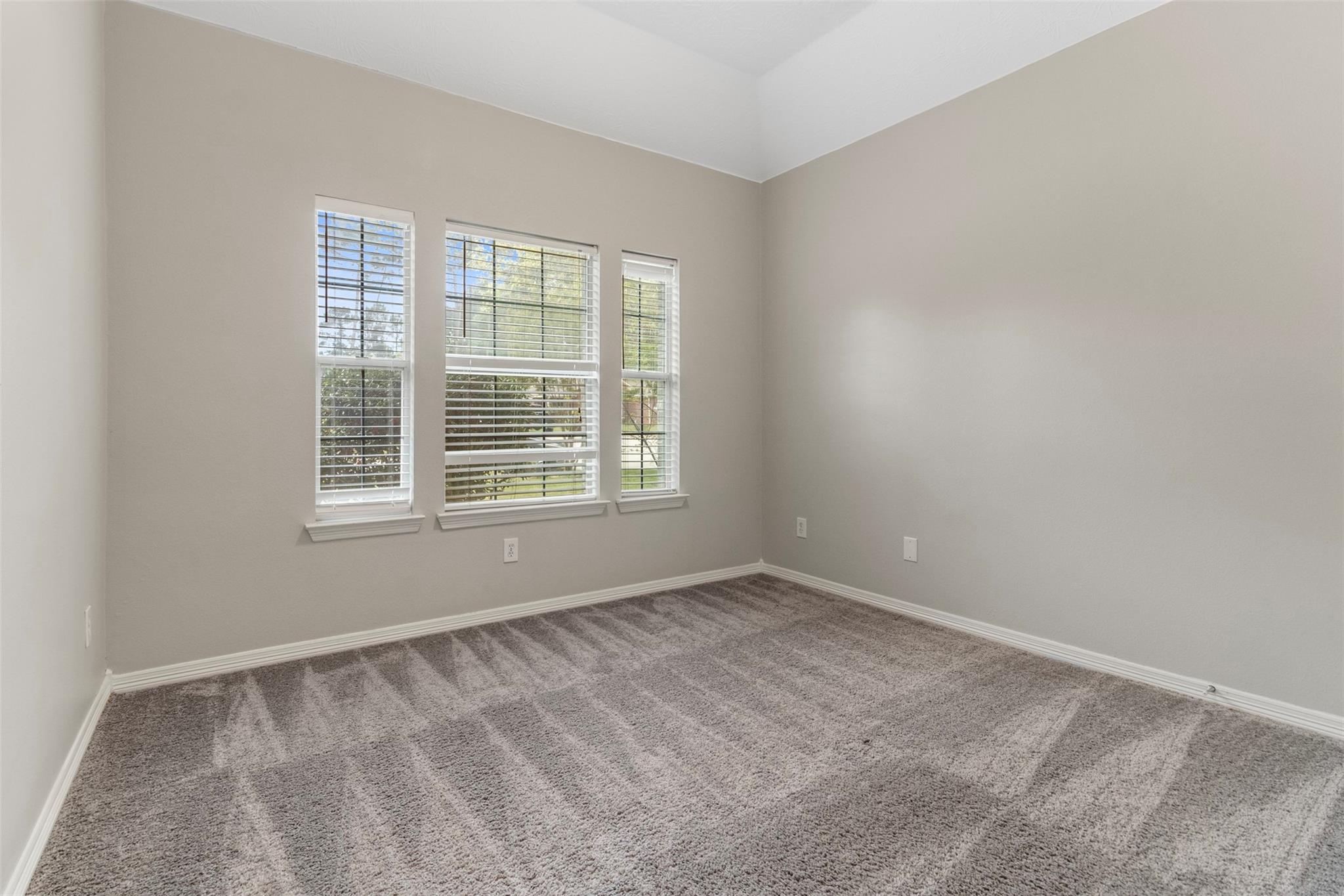 2222 Valley View Crossing