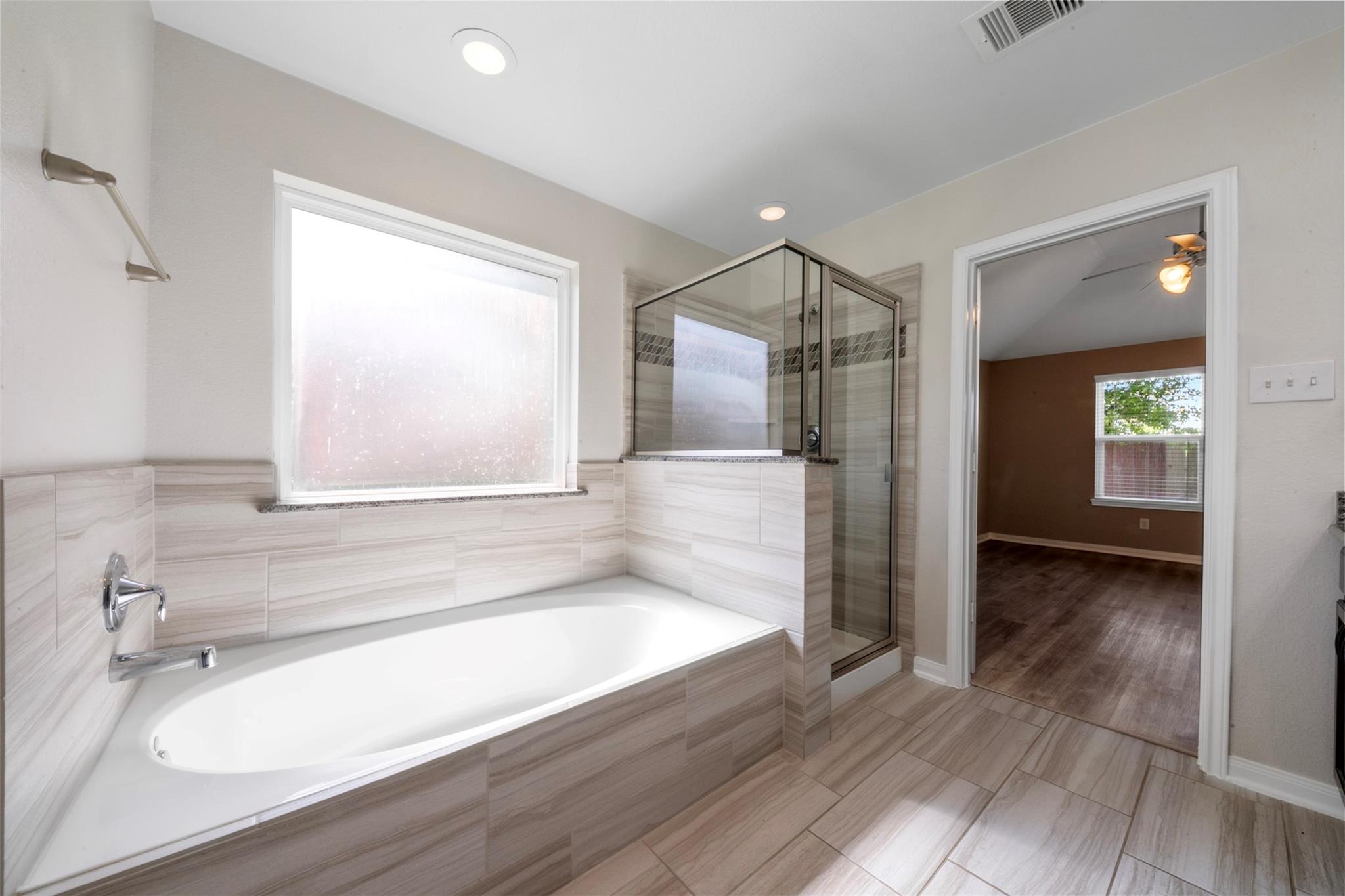 16658 Bluefin Street