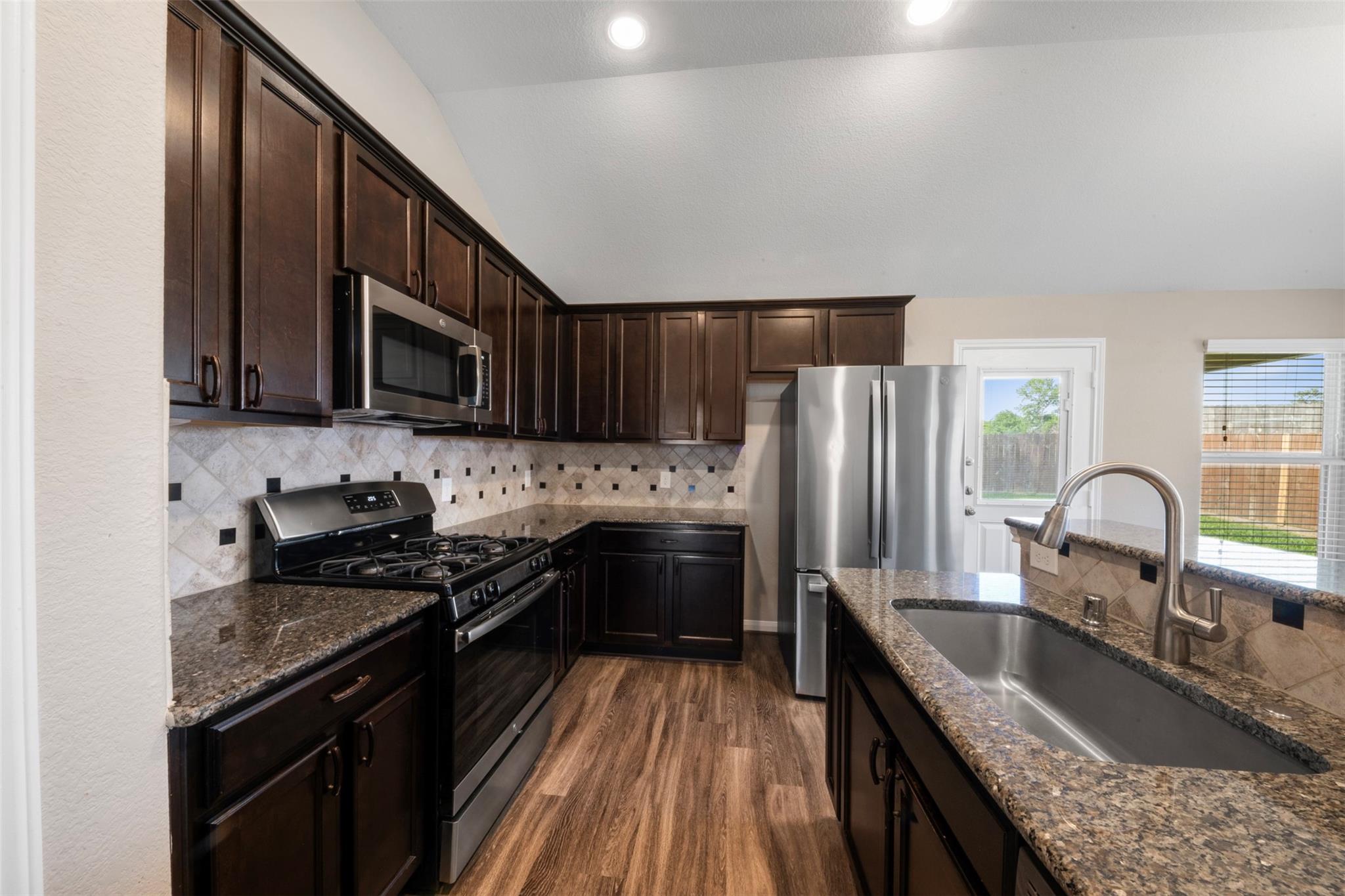 16658 Bluefin Street