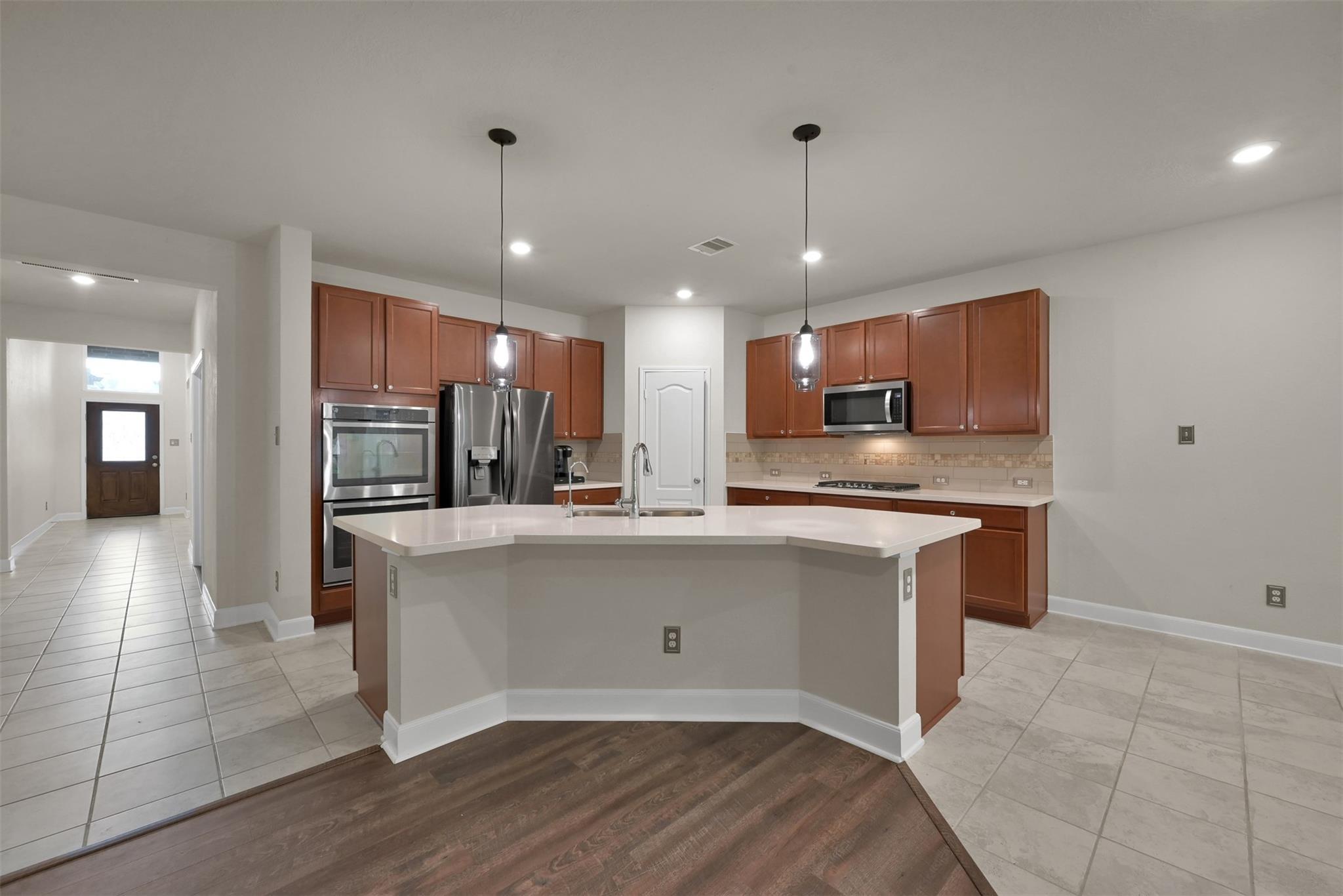 3929 Eagle Nest Lake Lane
