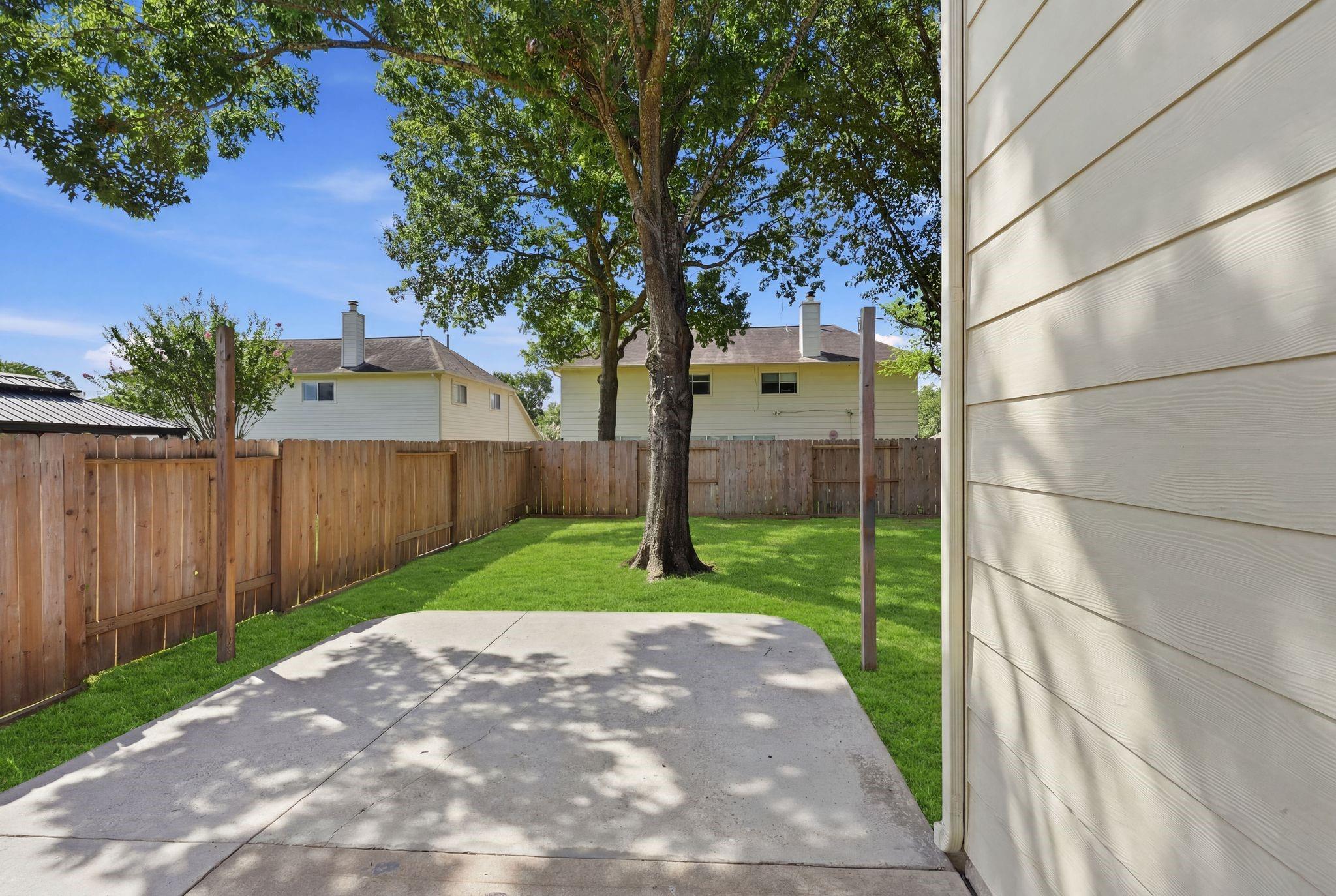 2607 Holly Walk Lane