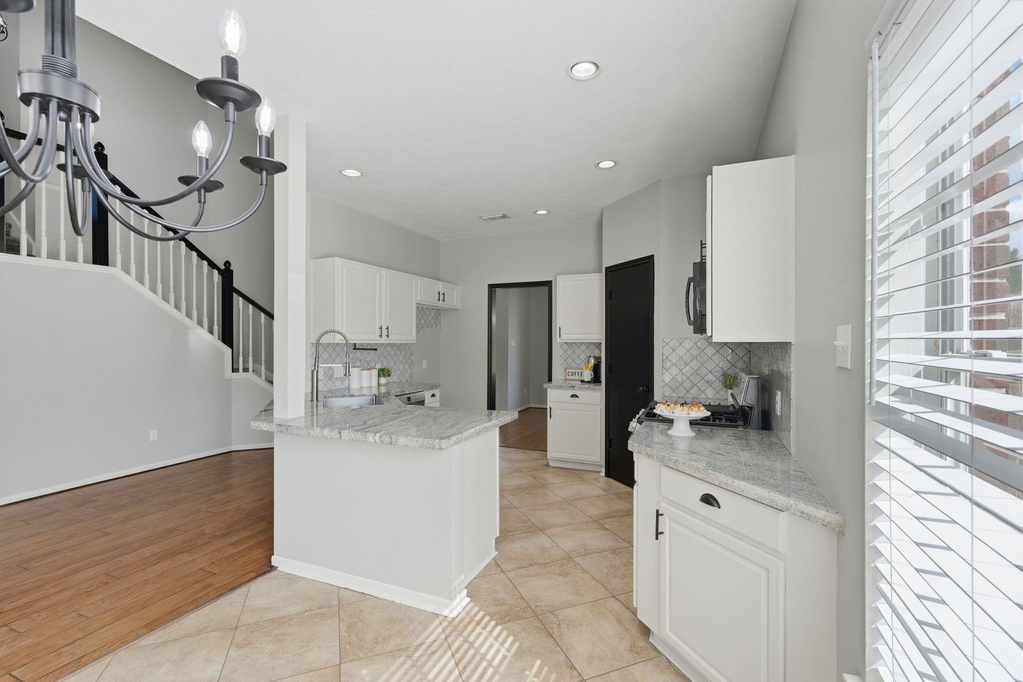 2607 Holly Walk Lane