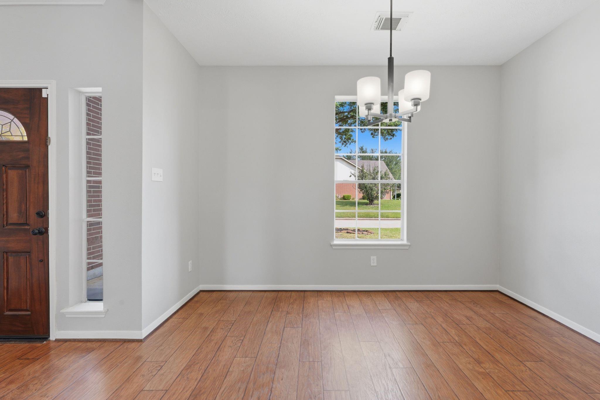 2607 Holly Walk Lane