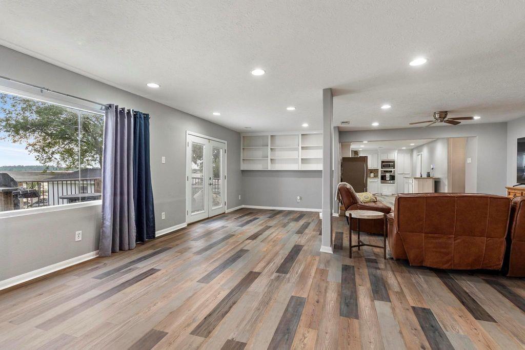 24511 Sunny Glen Dr Drive