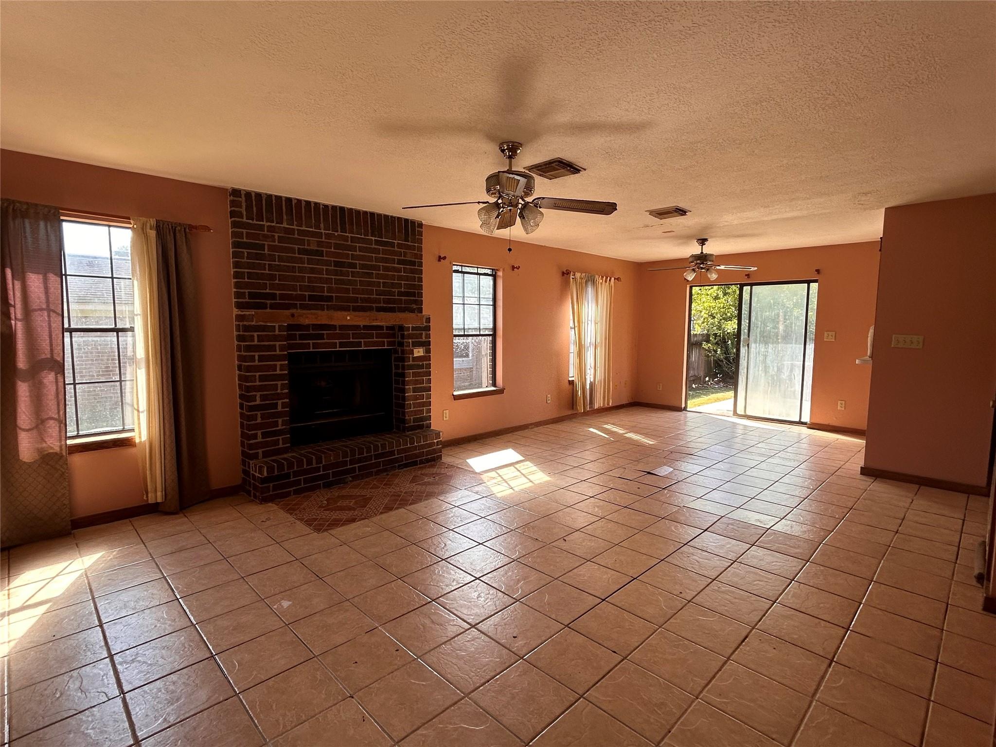 3902 Marlin Lane, La Porte