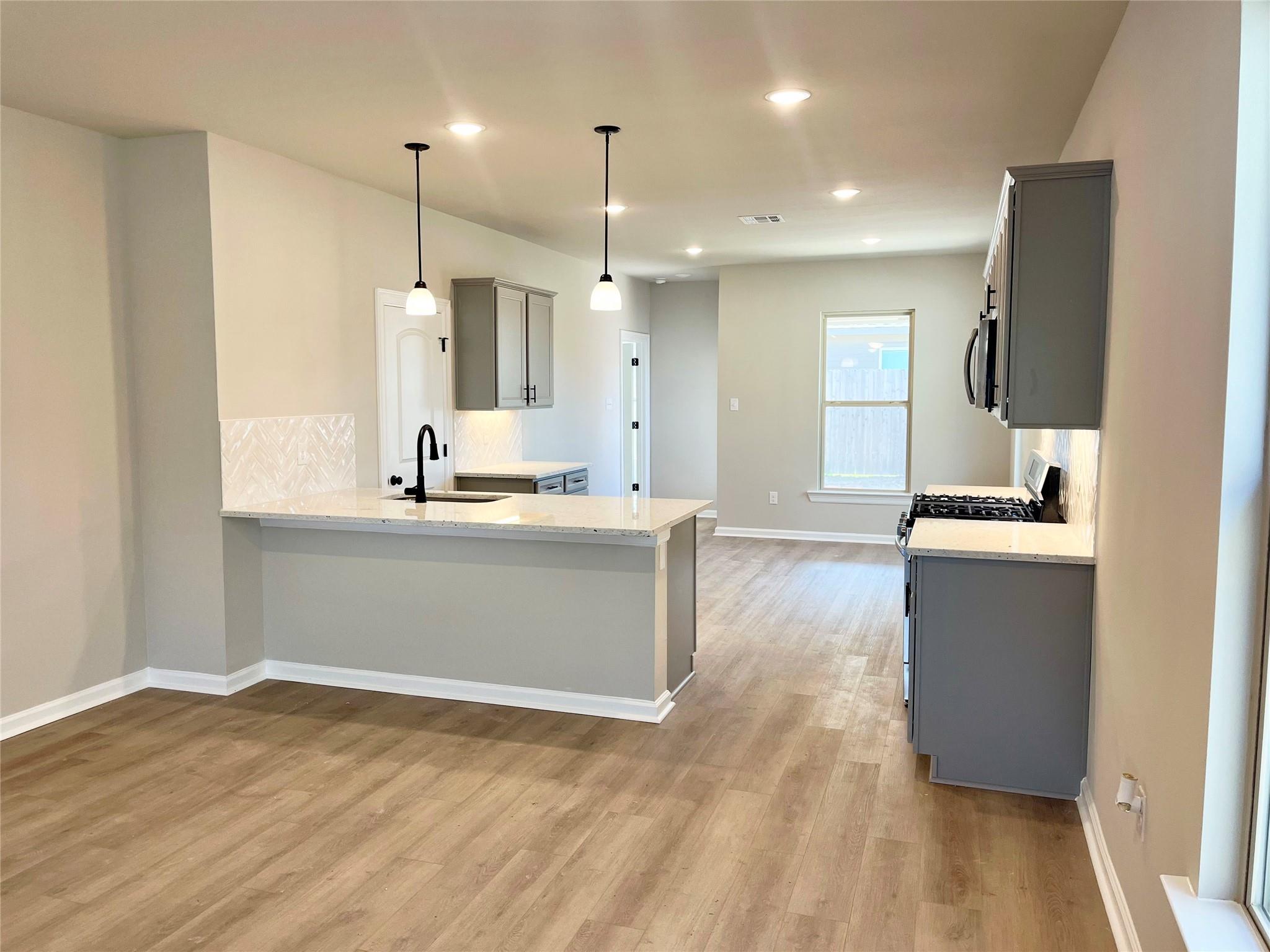 10950 Tawny Ridge Drive