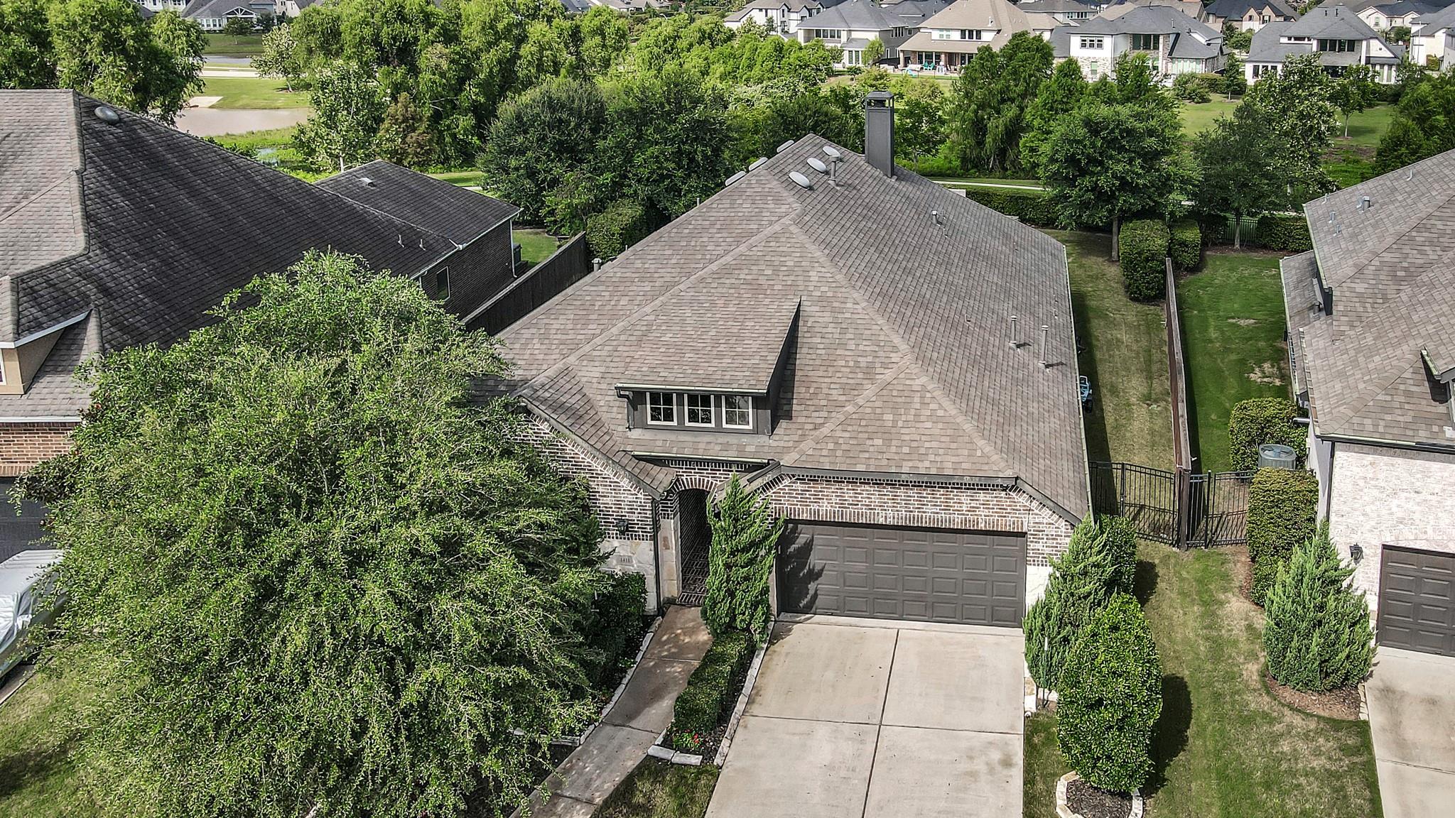 1411 Layla Sage Loop