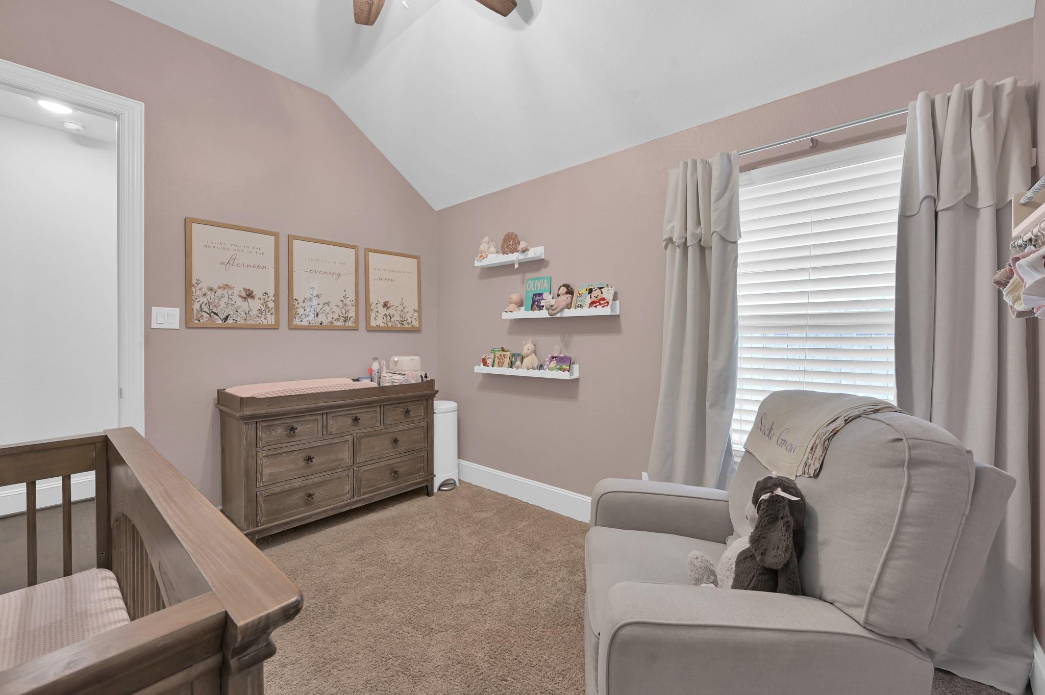 1411 Layla Sage Loop