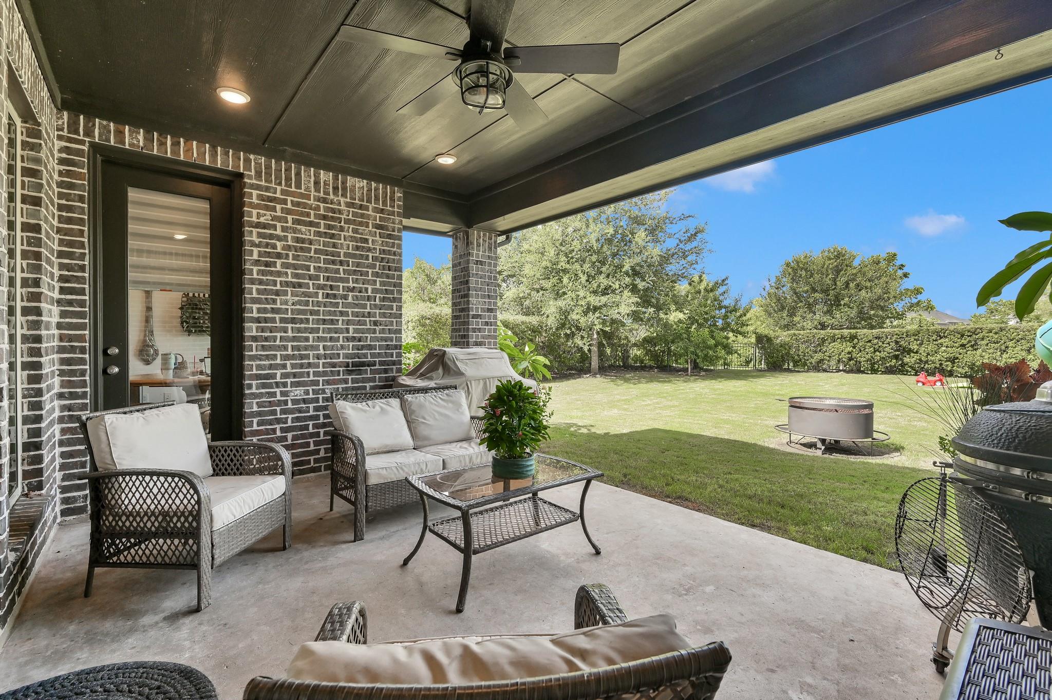 1411 Layla Sage Loop