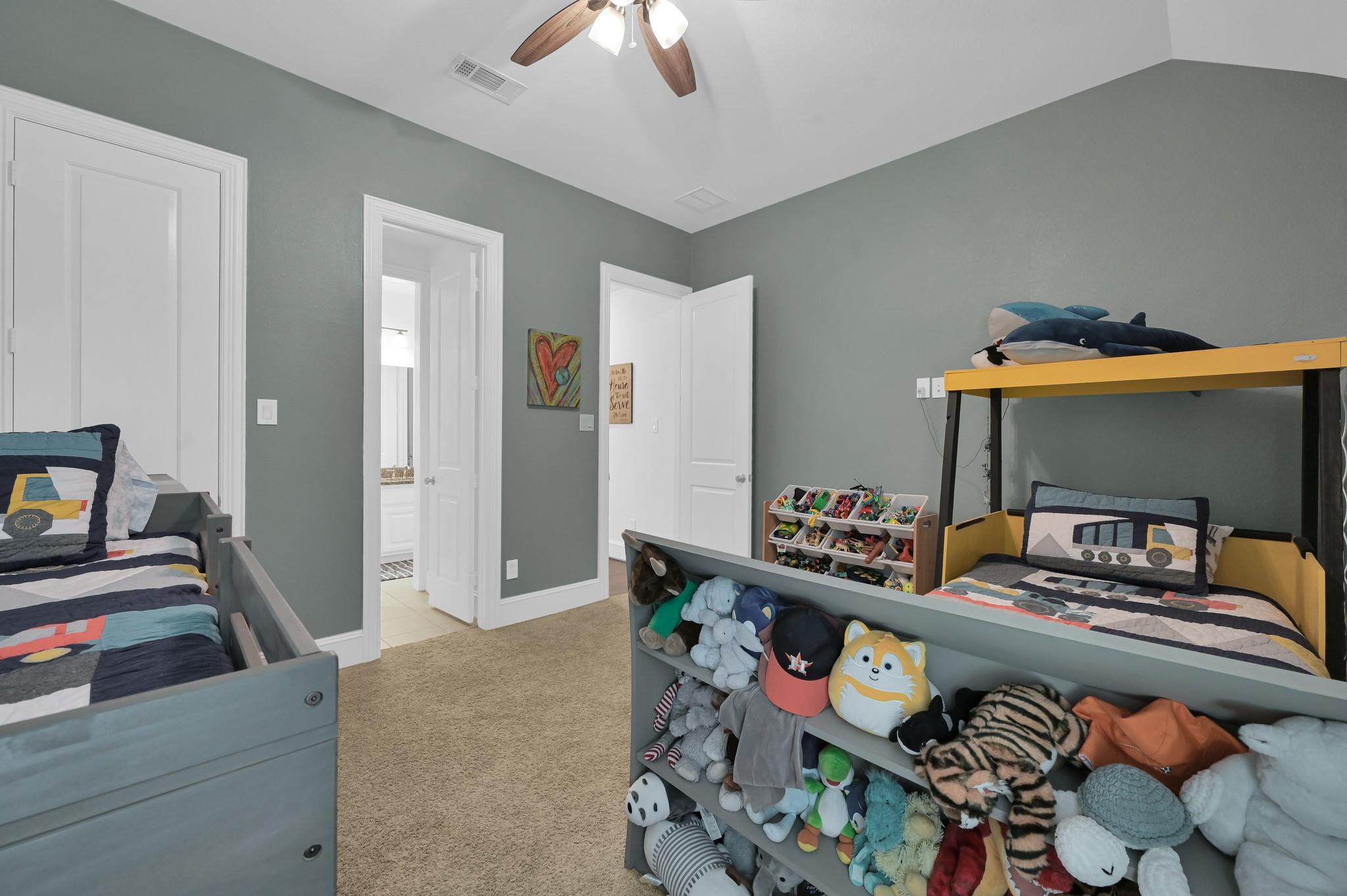 1411 Layla Sage Loop