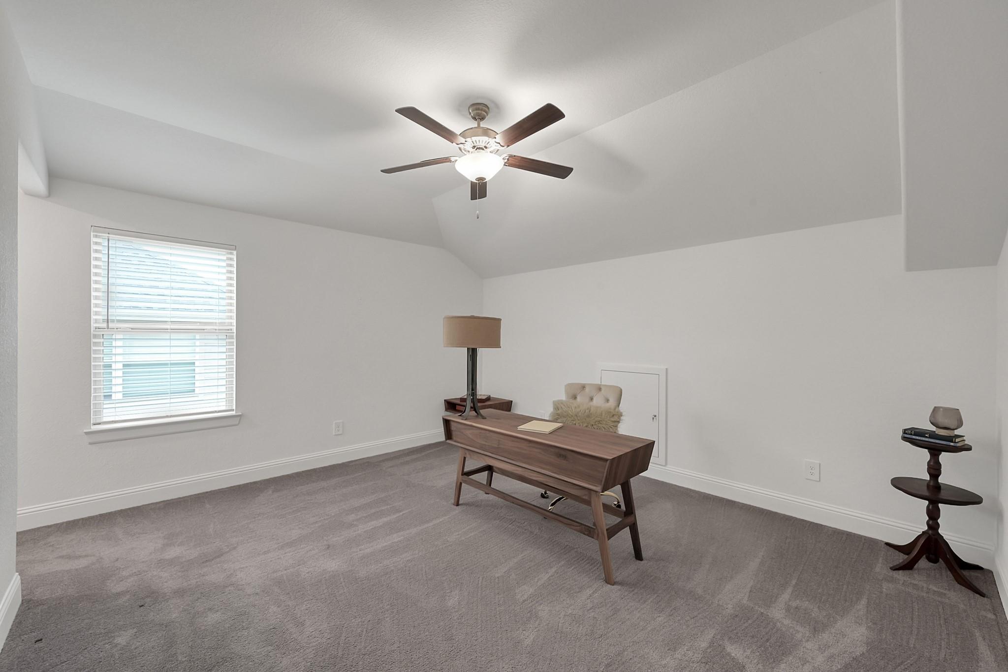 1067 Lakemont Bend Lane