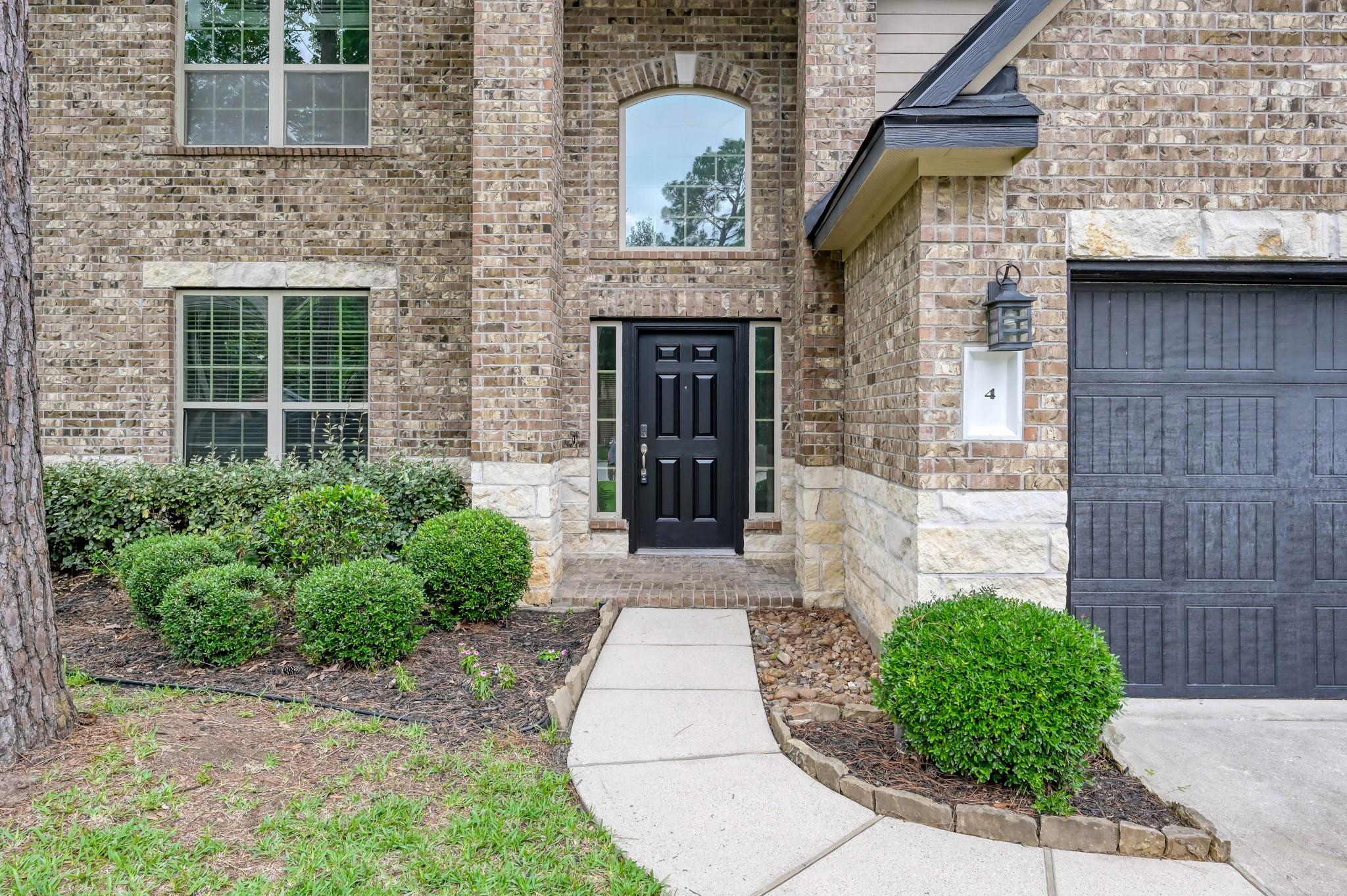 4 Logan Creek Lane