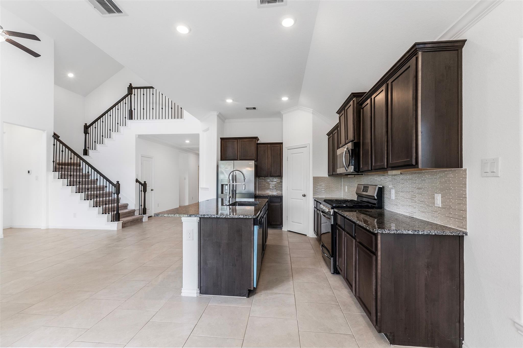 1606 Country Air Lane