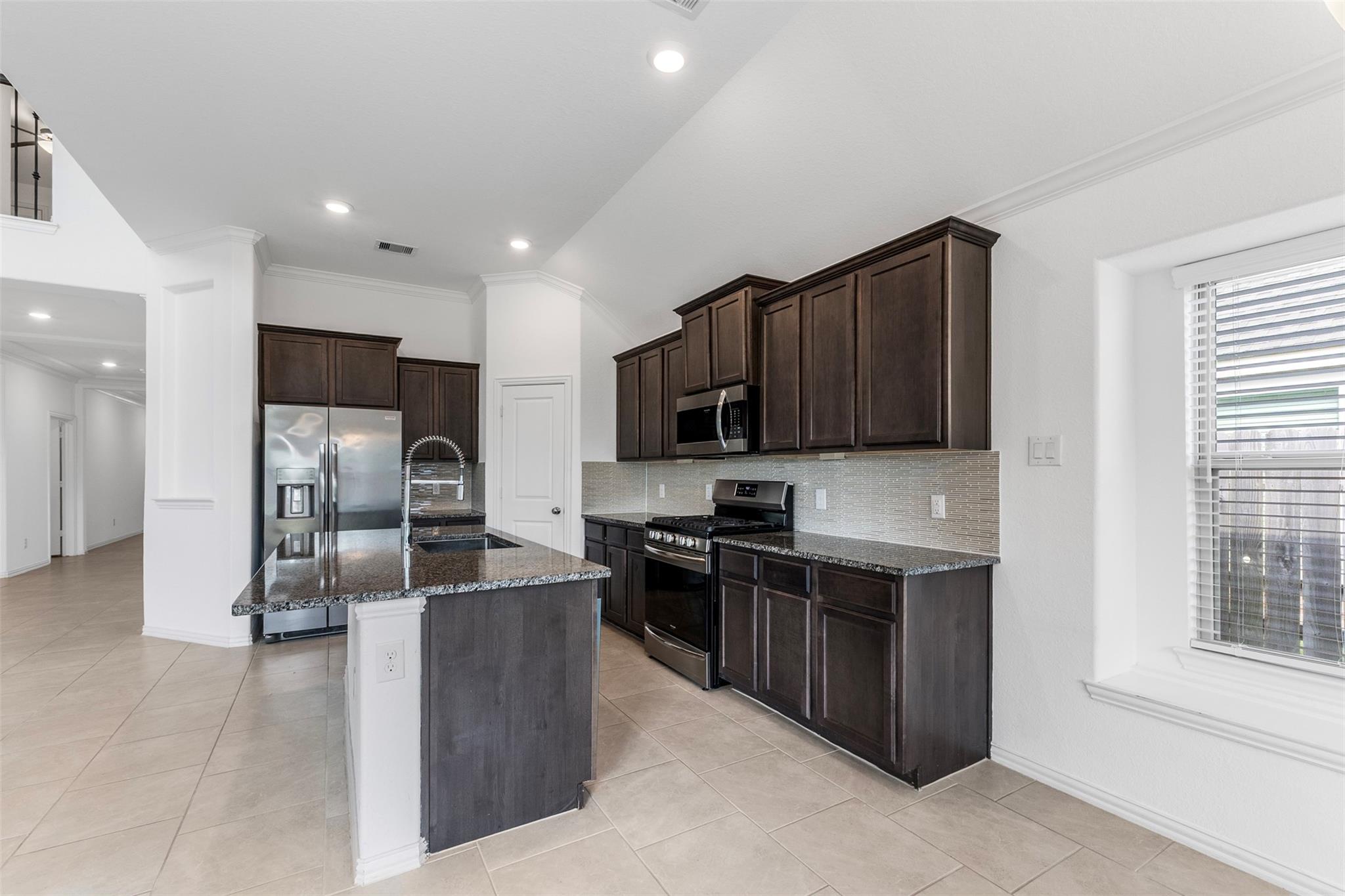 1606 Country Air Lane