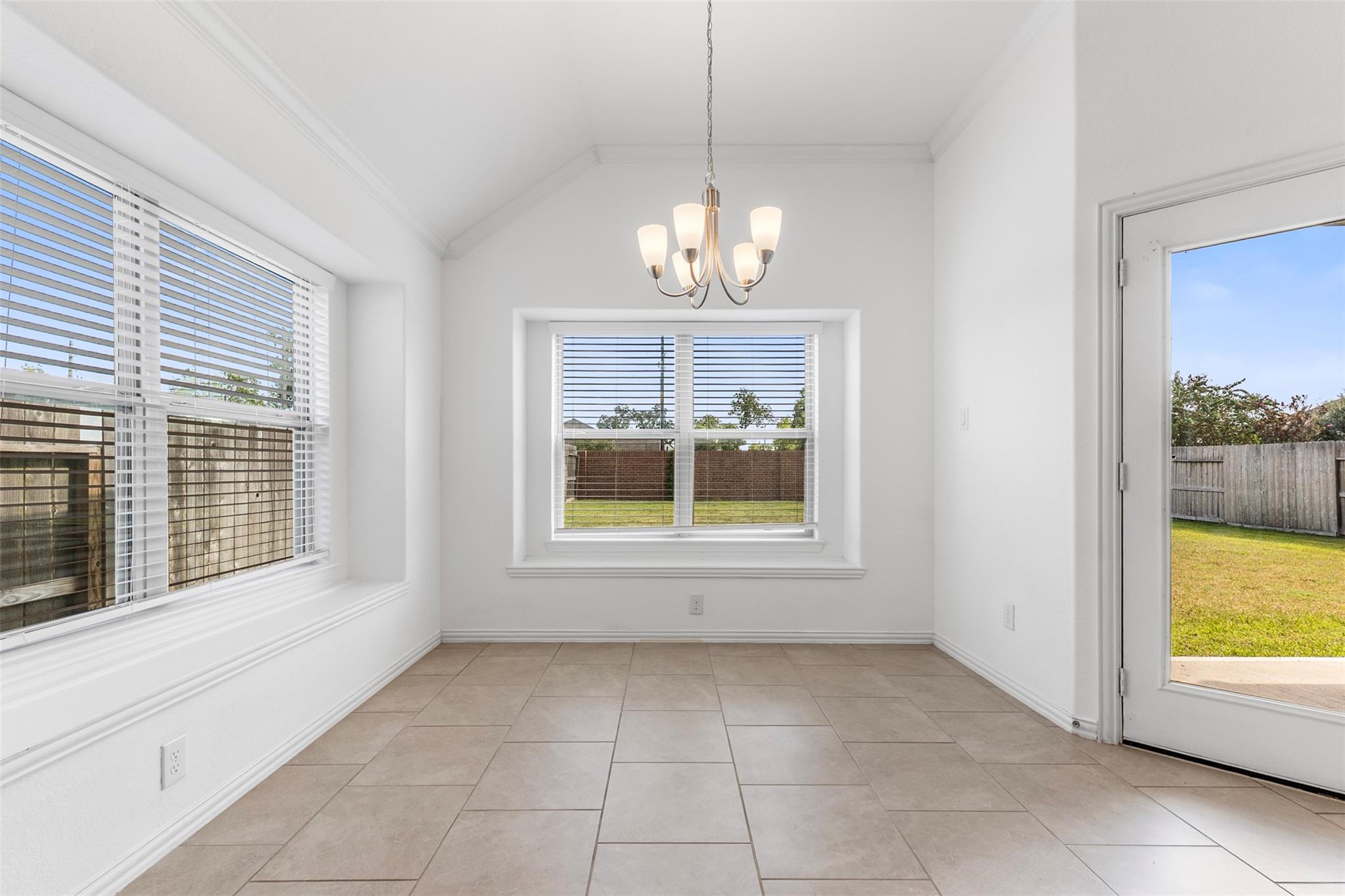 1606 Country Air Lane