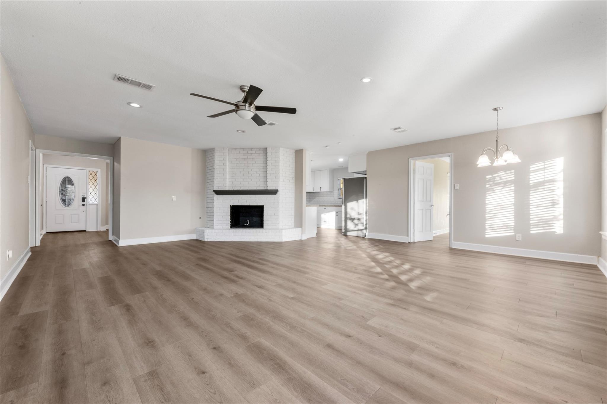 215 Acorn Tree Court