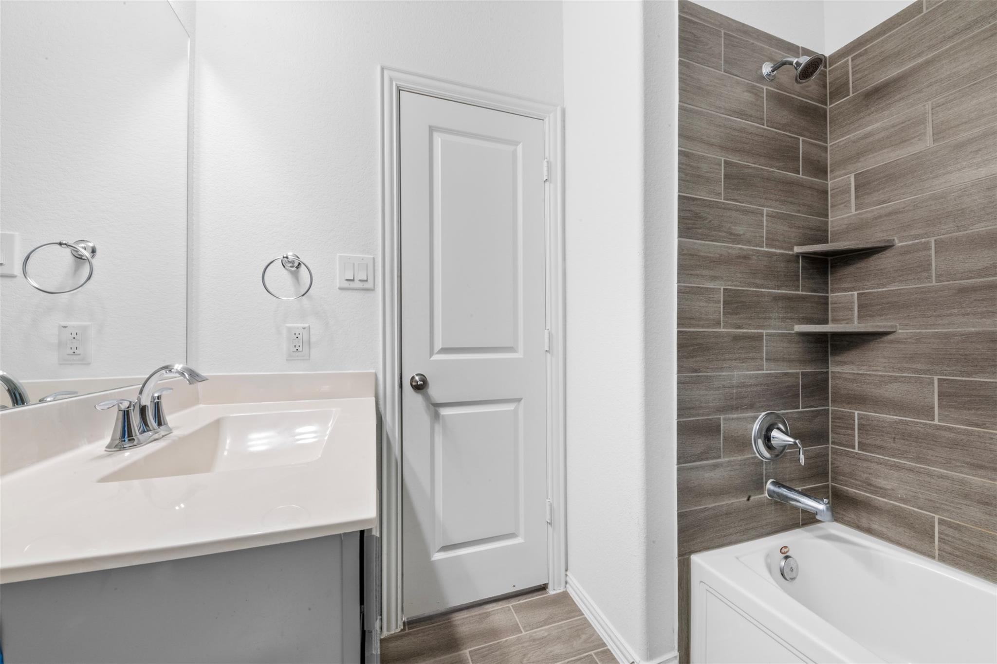 4410 Jessamine Creek Trail