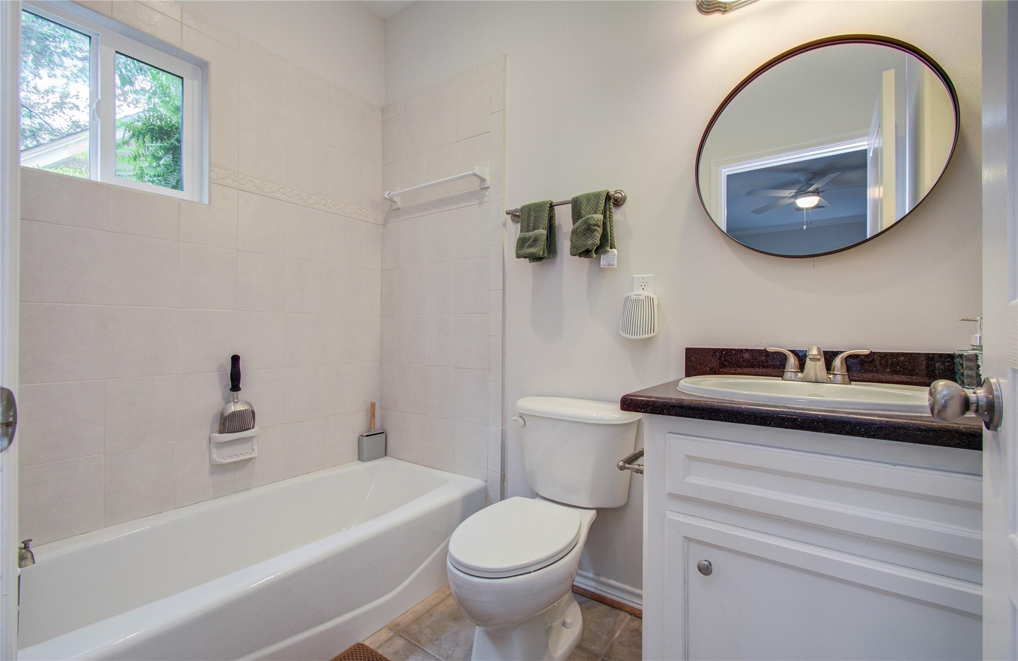 4404 Floyd Street # C, Houston Unit: C