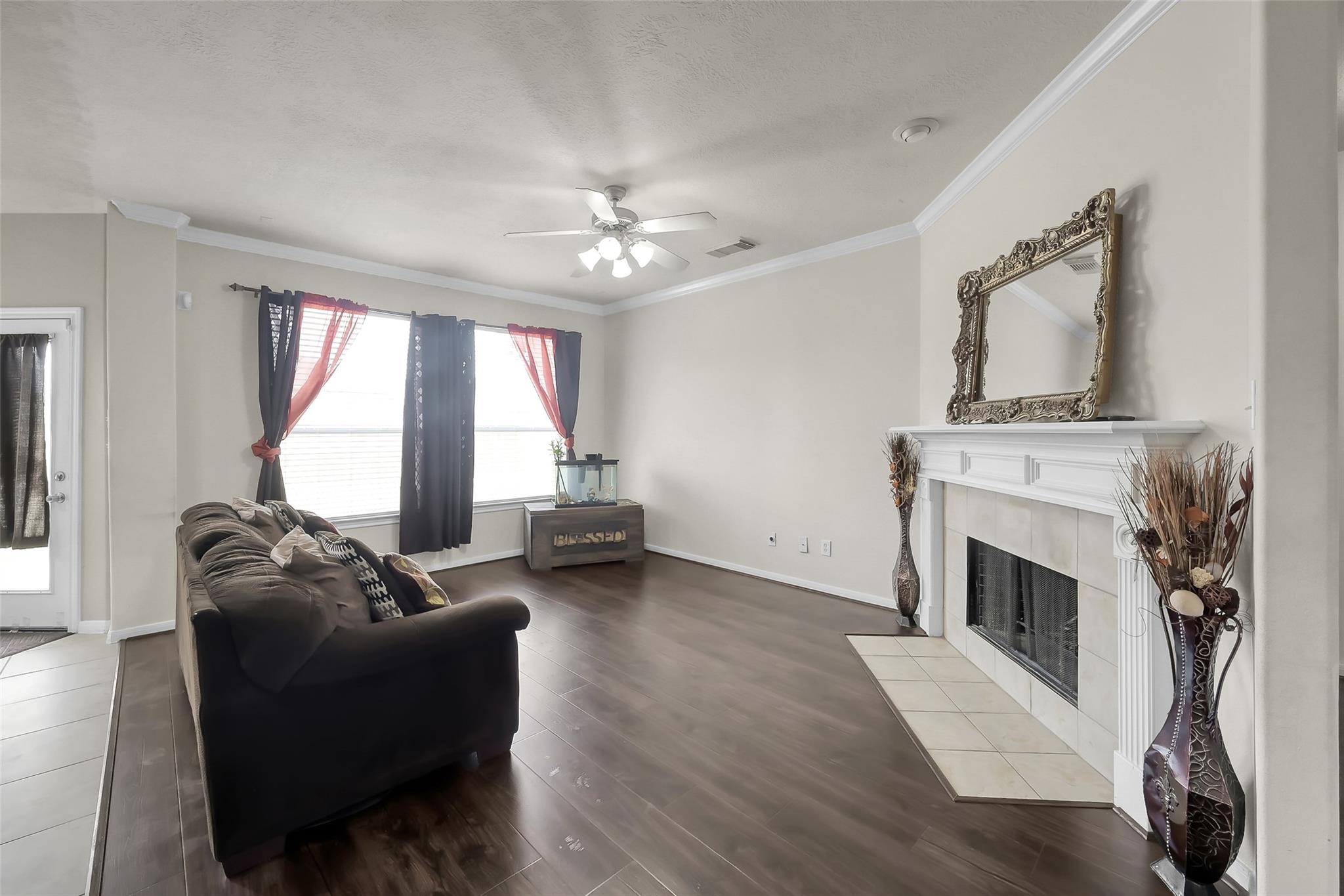 4602 Countrypines Drive