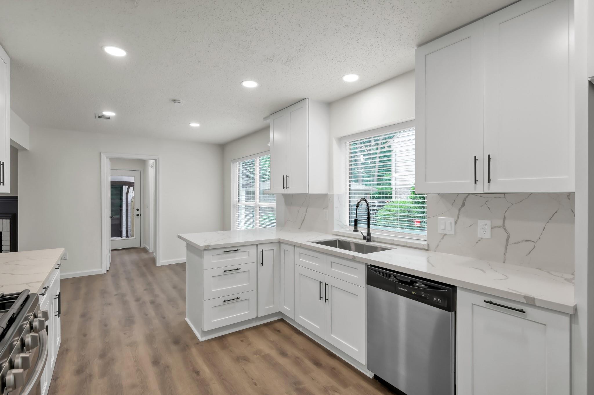 155 Rushwing Place