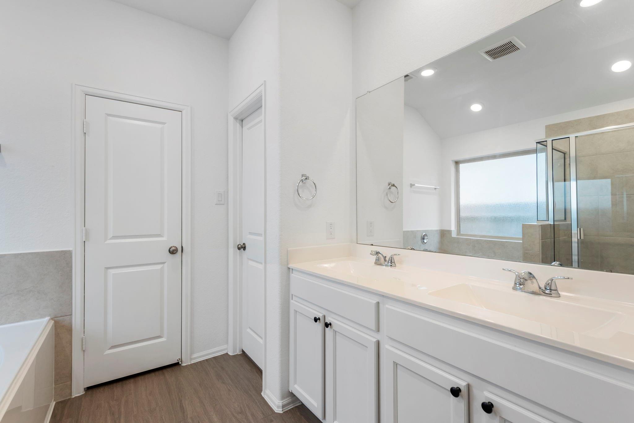 2824 Mistygate Court