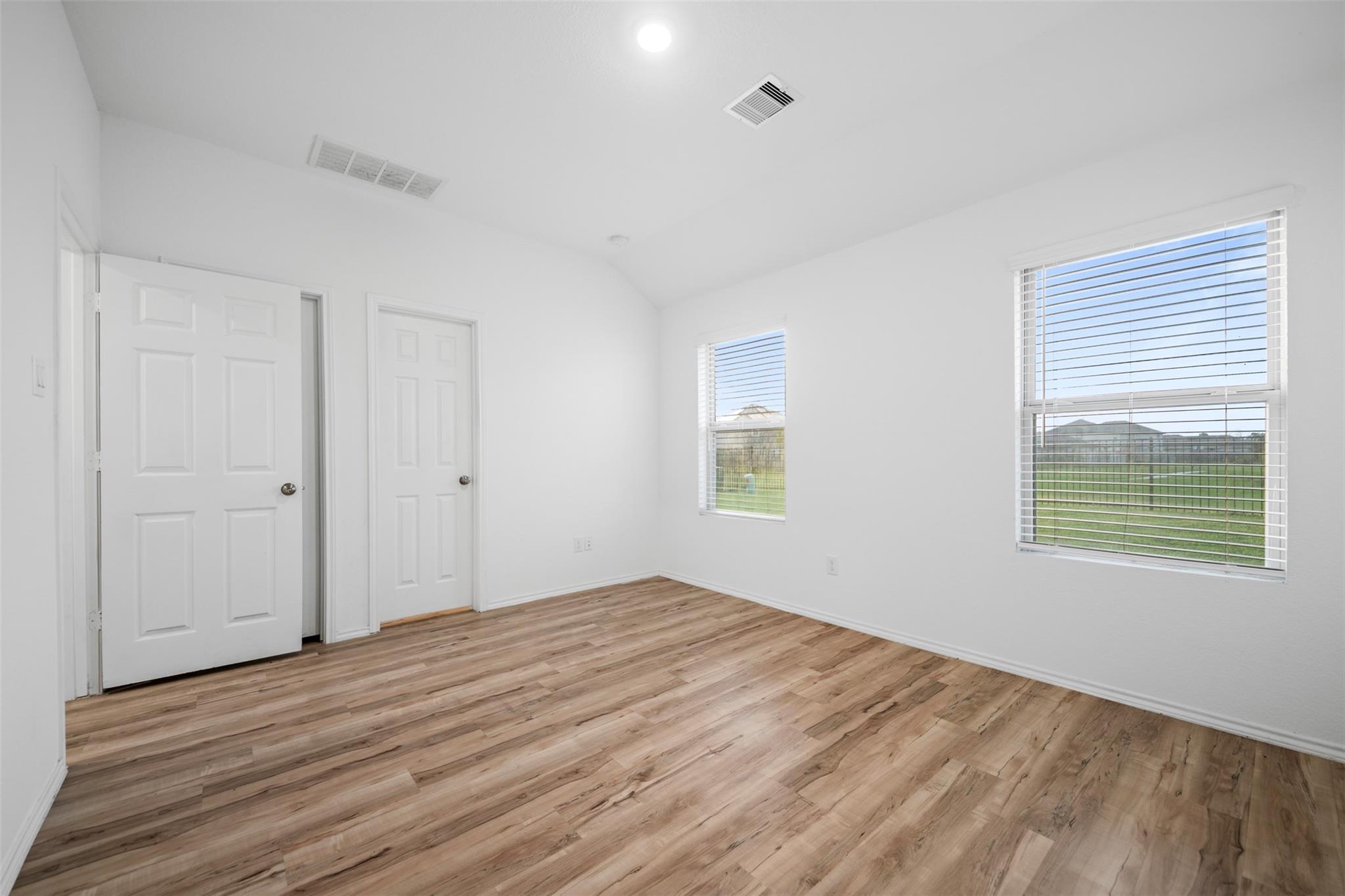 14519 Broadbury Pond Road