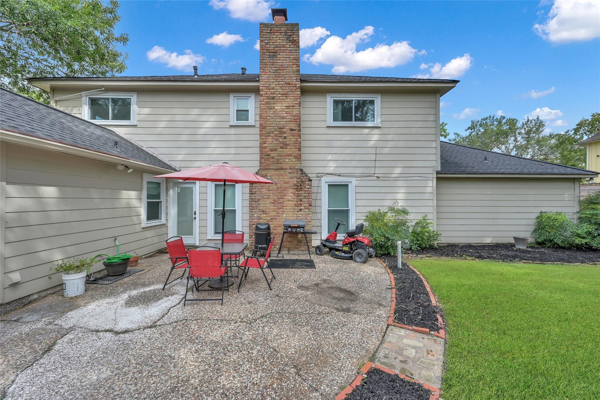 1723 Wagon Gap Trail