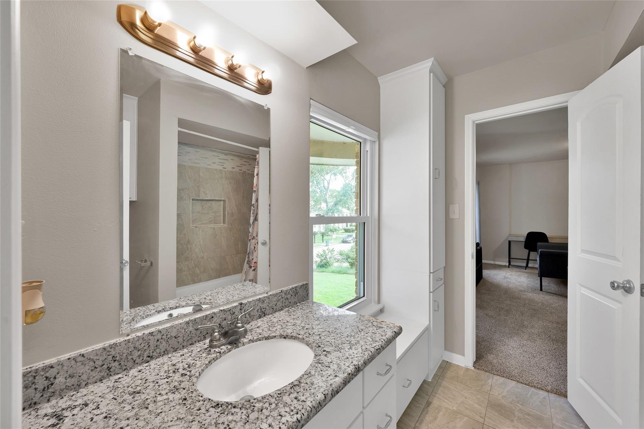 1723 Wagon Gap Trail