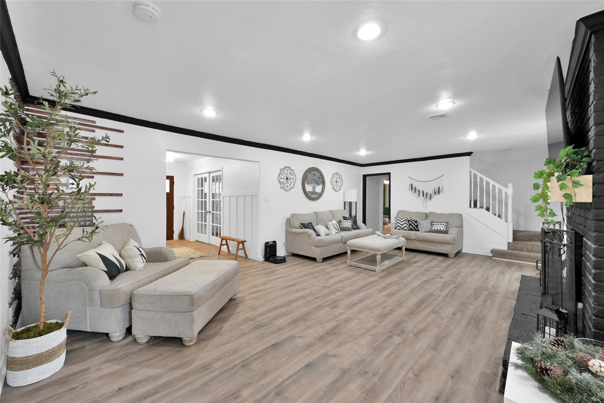 1723 Wagon Gap Trail