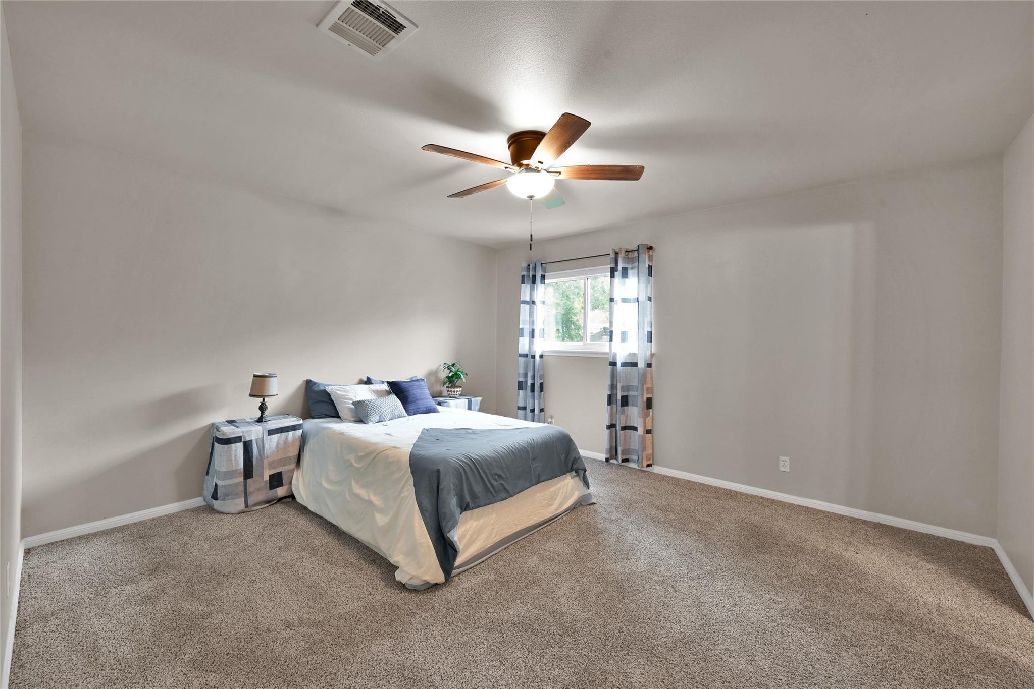 1723 Wagon Gap Trail