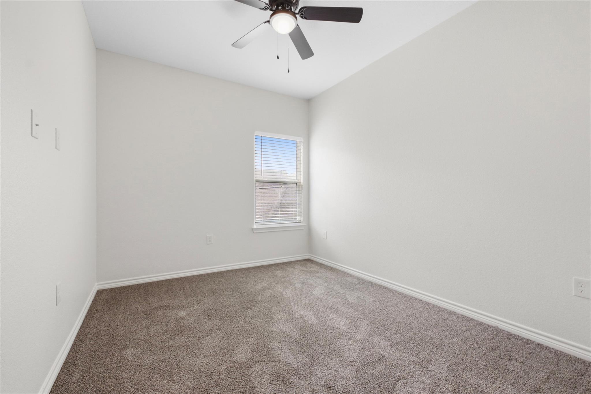 16709 Meadowcroft