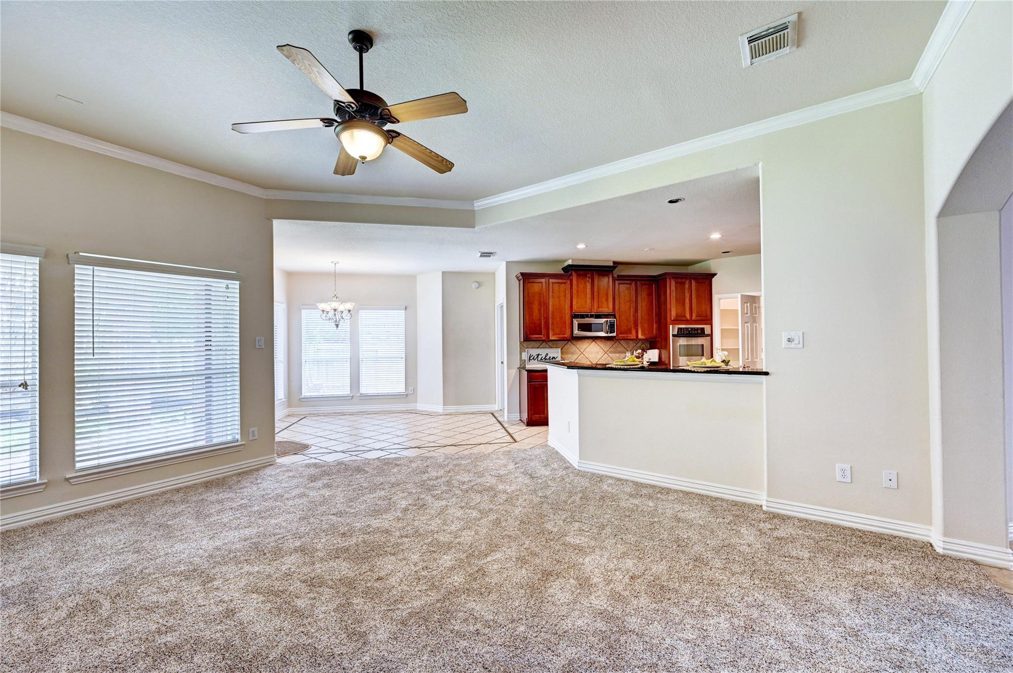 30 N Scribewood Circle