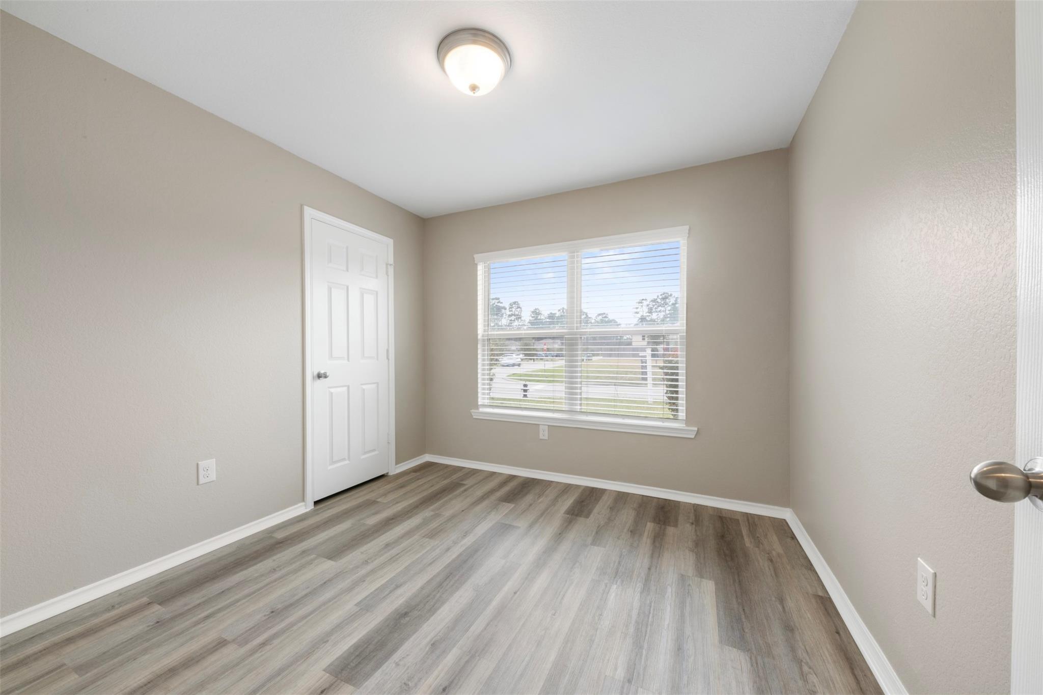 175 Courageous Side Way