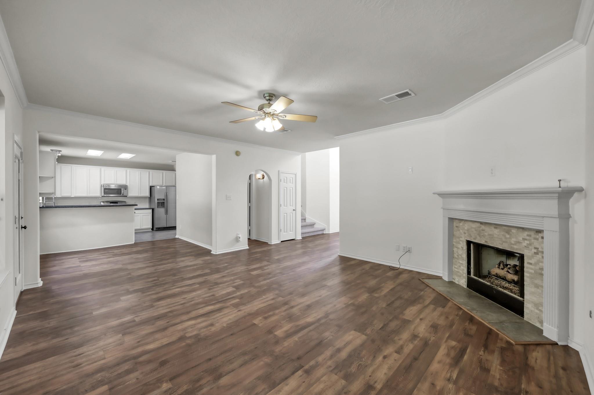 10 Teakwood Place