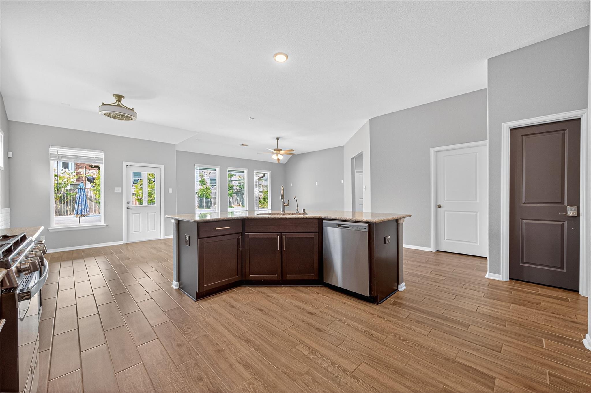 1312 Mainland Shores Lane