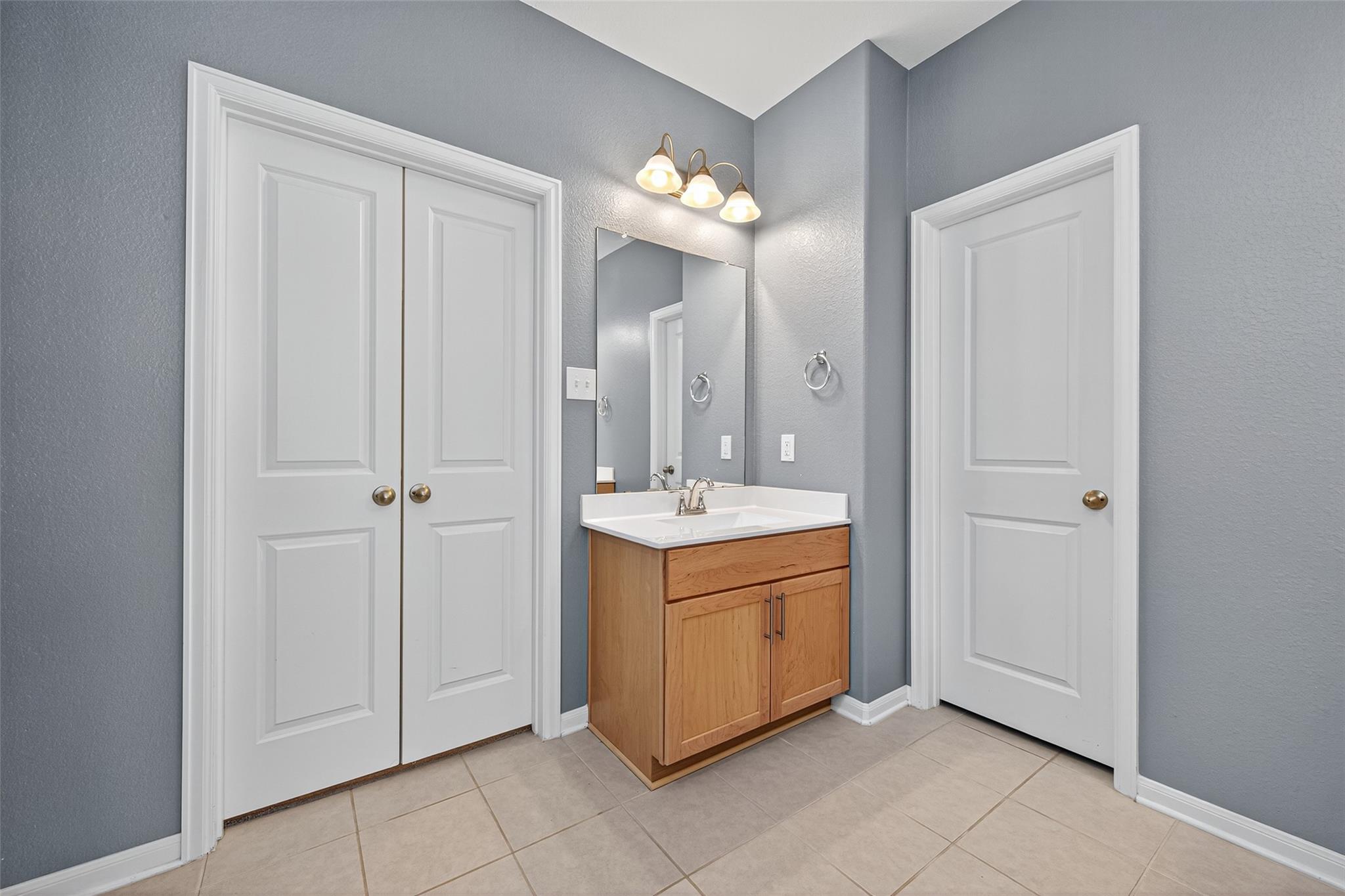 1312 Mainland Shores Lane