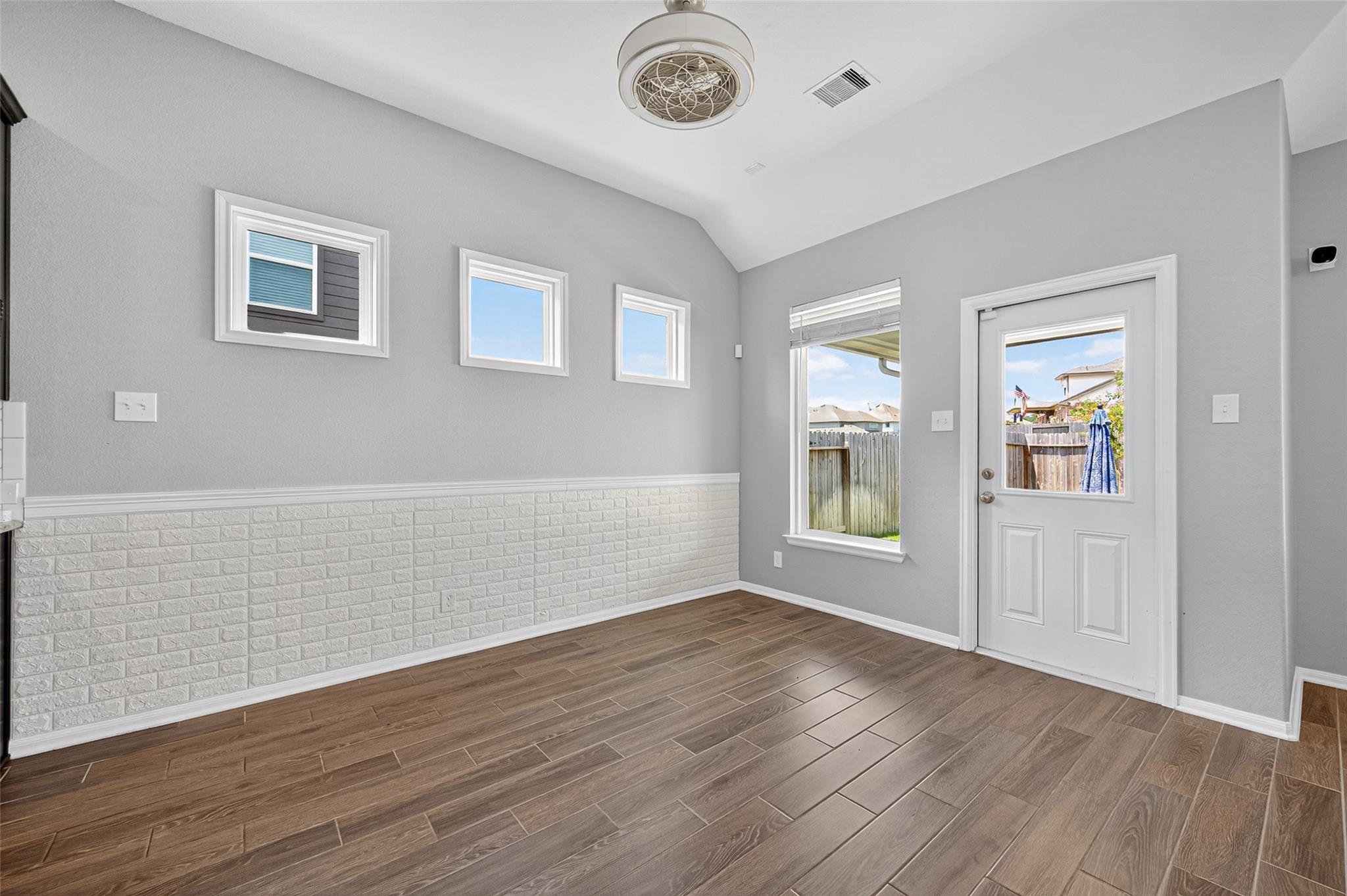 1312 Mainland Shores Lane