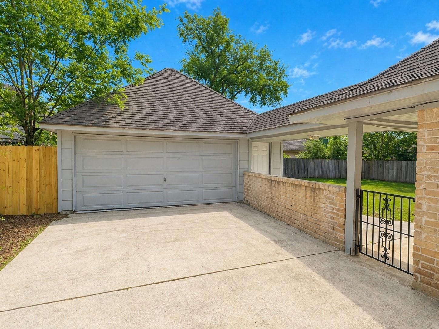 6630 Sumner Isle Court