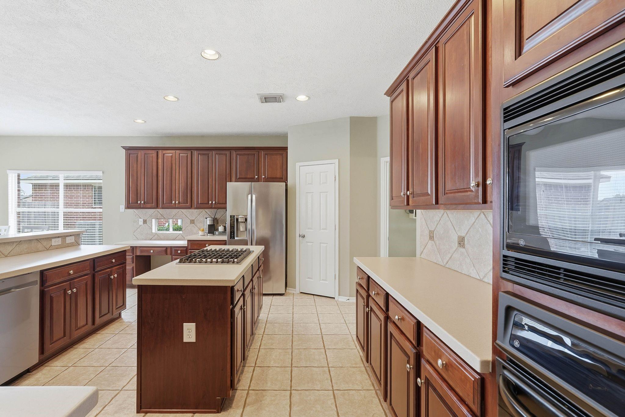2515 Woodsboro Drive