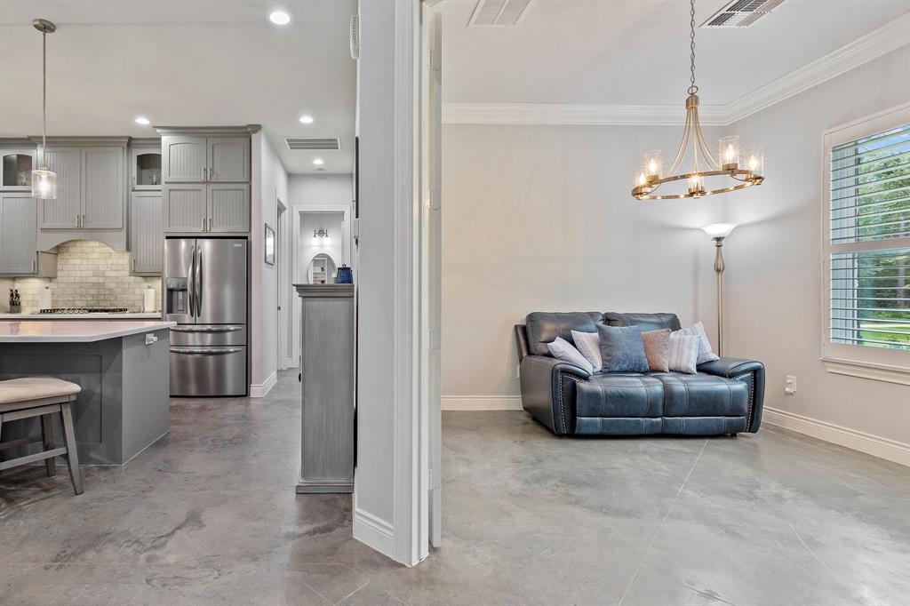 373 Winchester Road