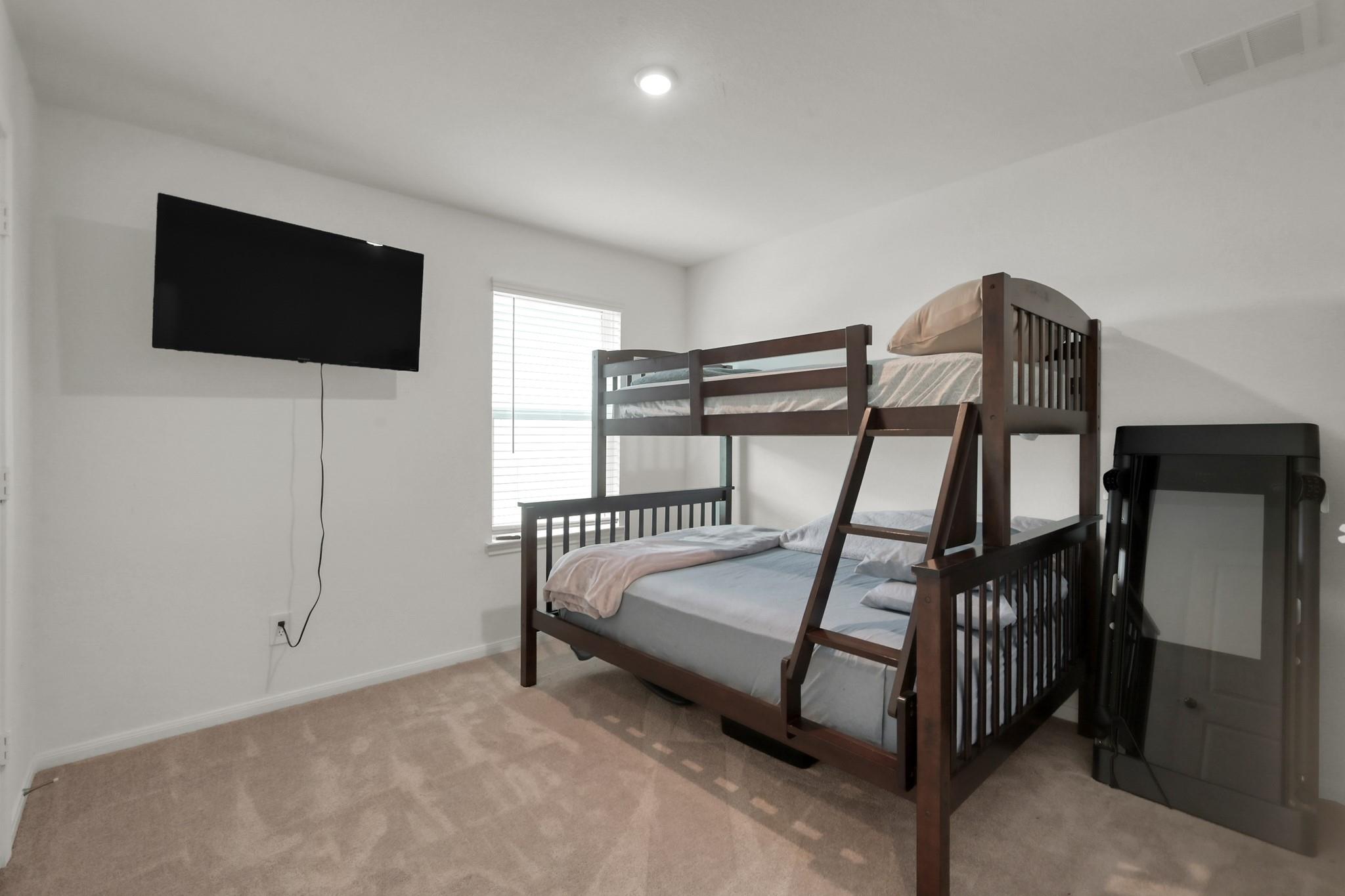 23562 Glenbuck Street