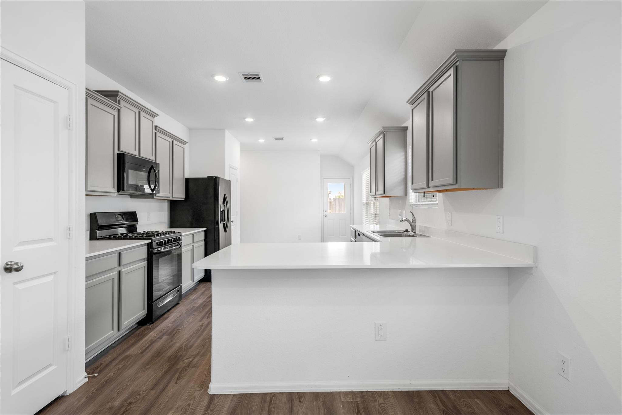 18415 Running Shadow Court