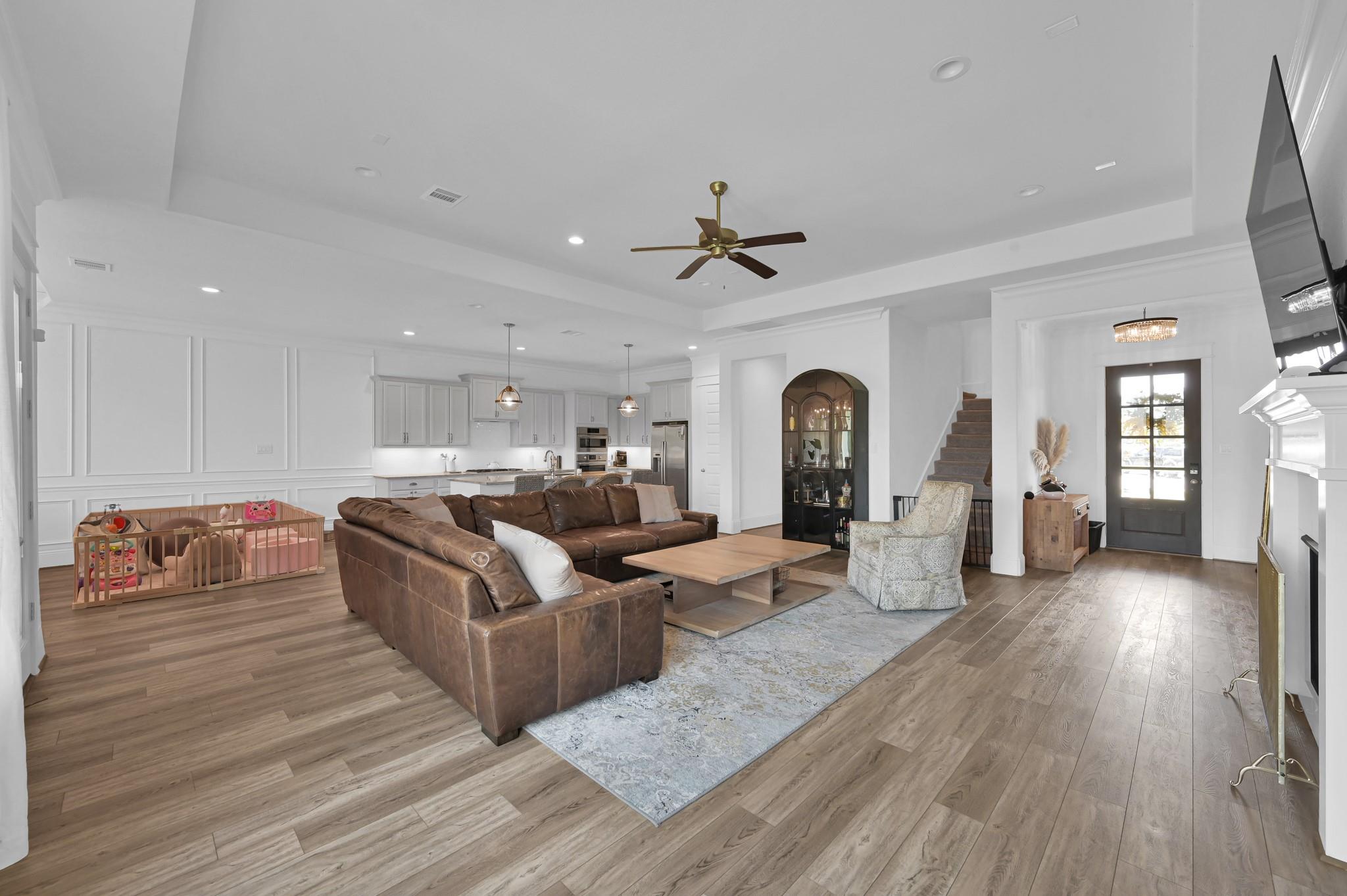 2333 Goldenglade Drive