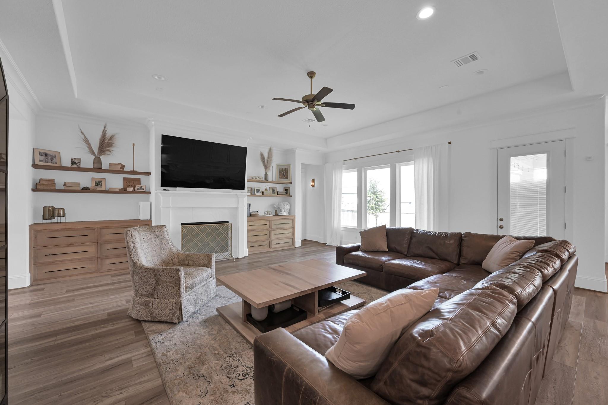 2333 Goldenglade Drive