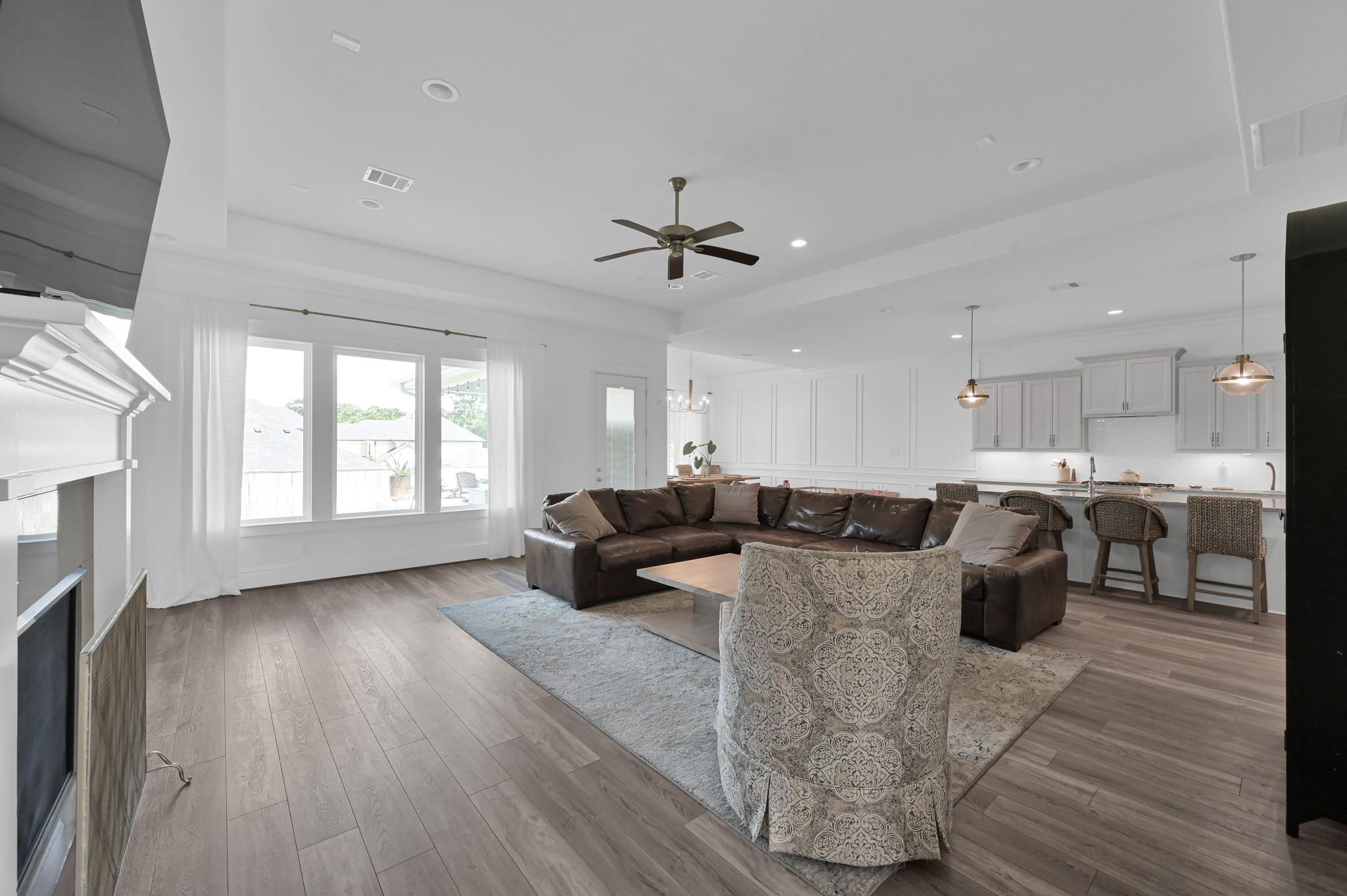 2333 Goldenglade Drive