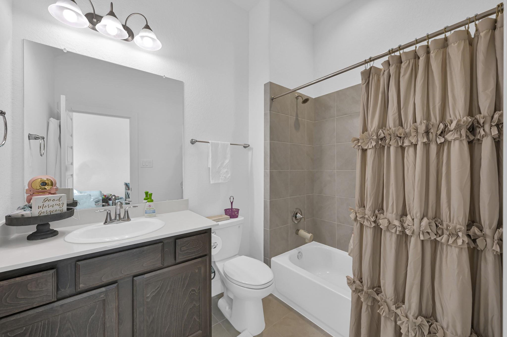 2333 Goldenglade Drive