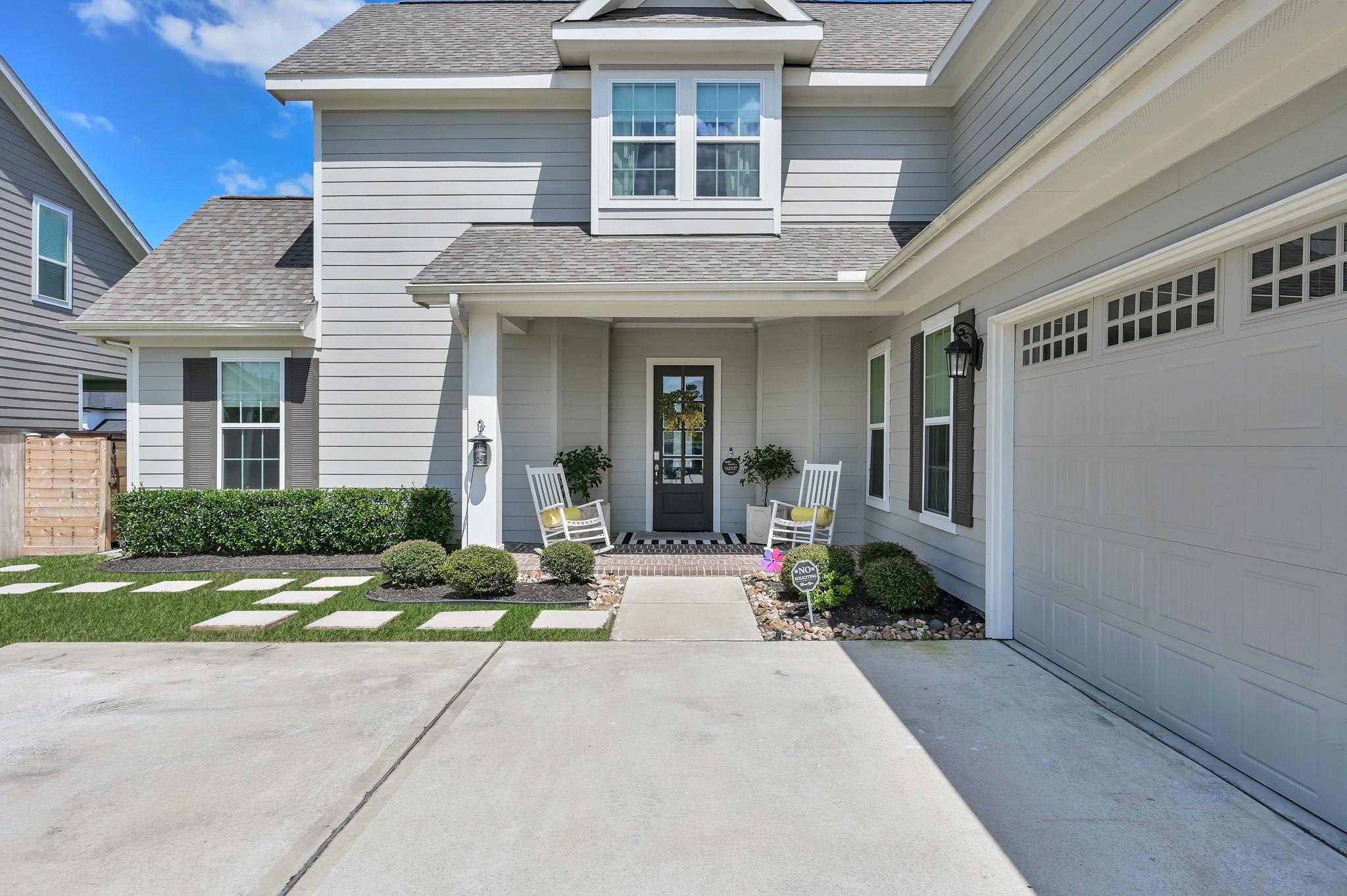 2333 Goldenglade Drive