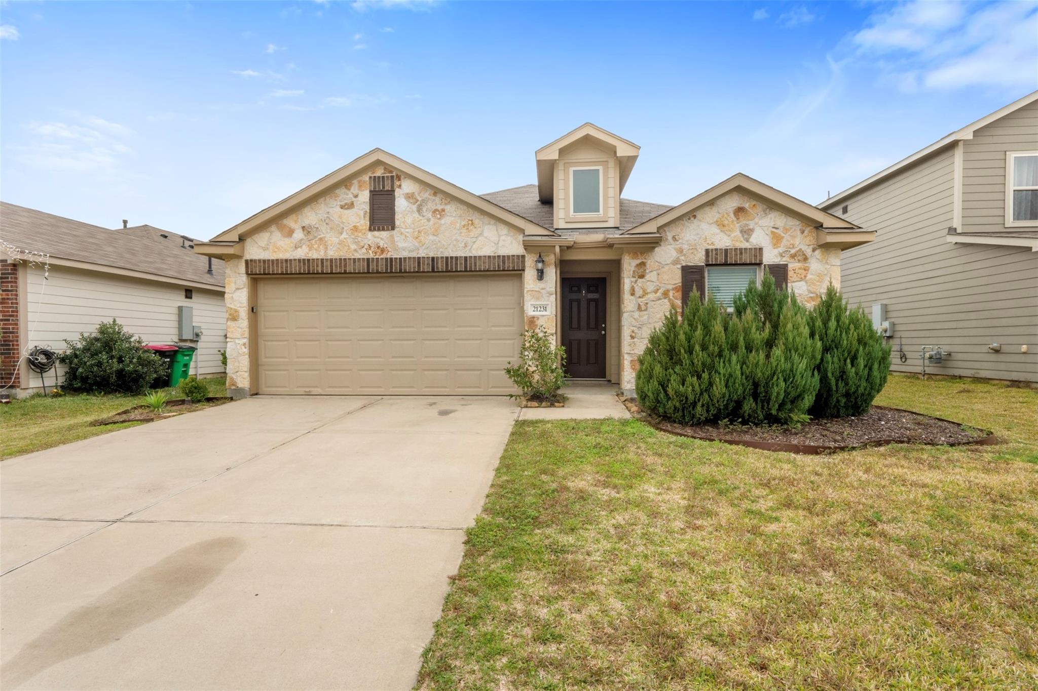 21231 Bush Brook Bend Path