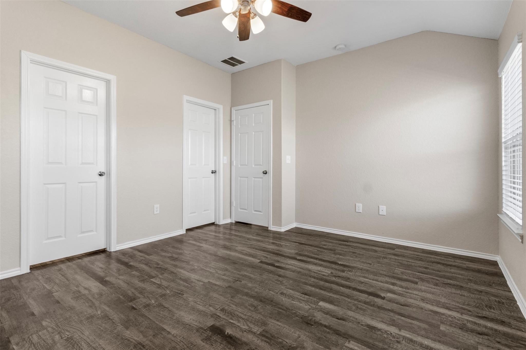 20723 Southern Woods Drive