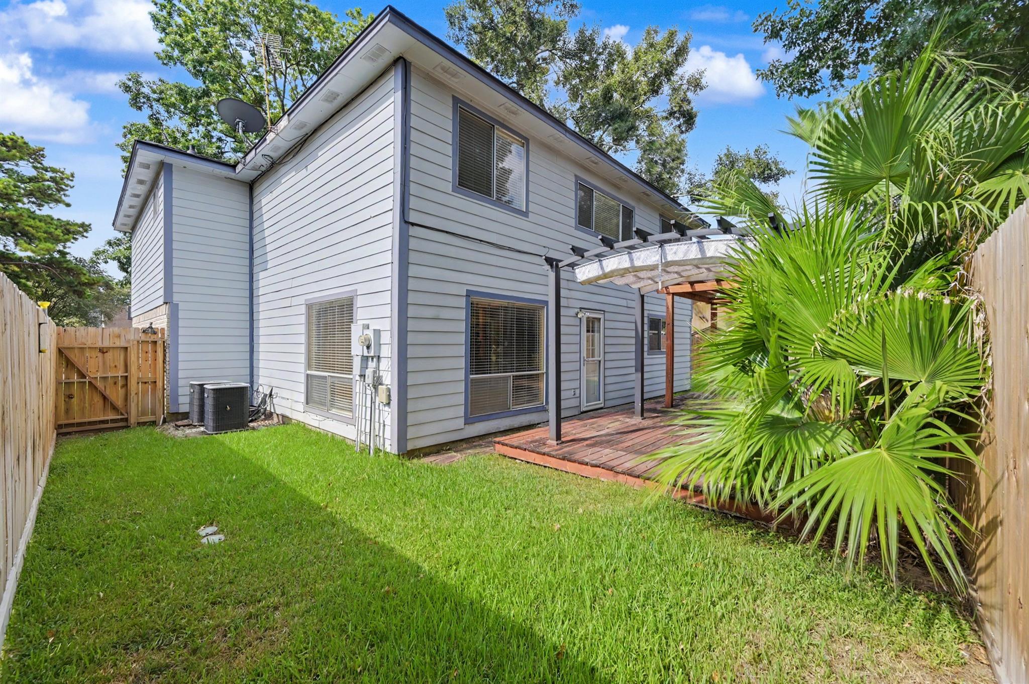 4926 Edinston Place